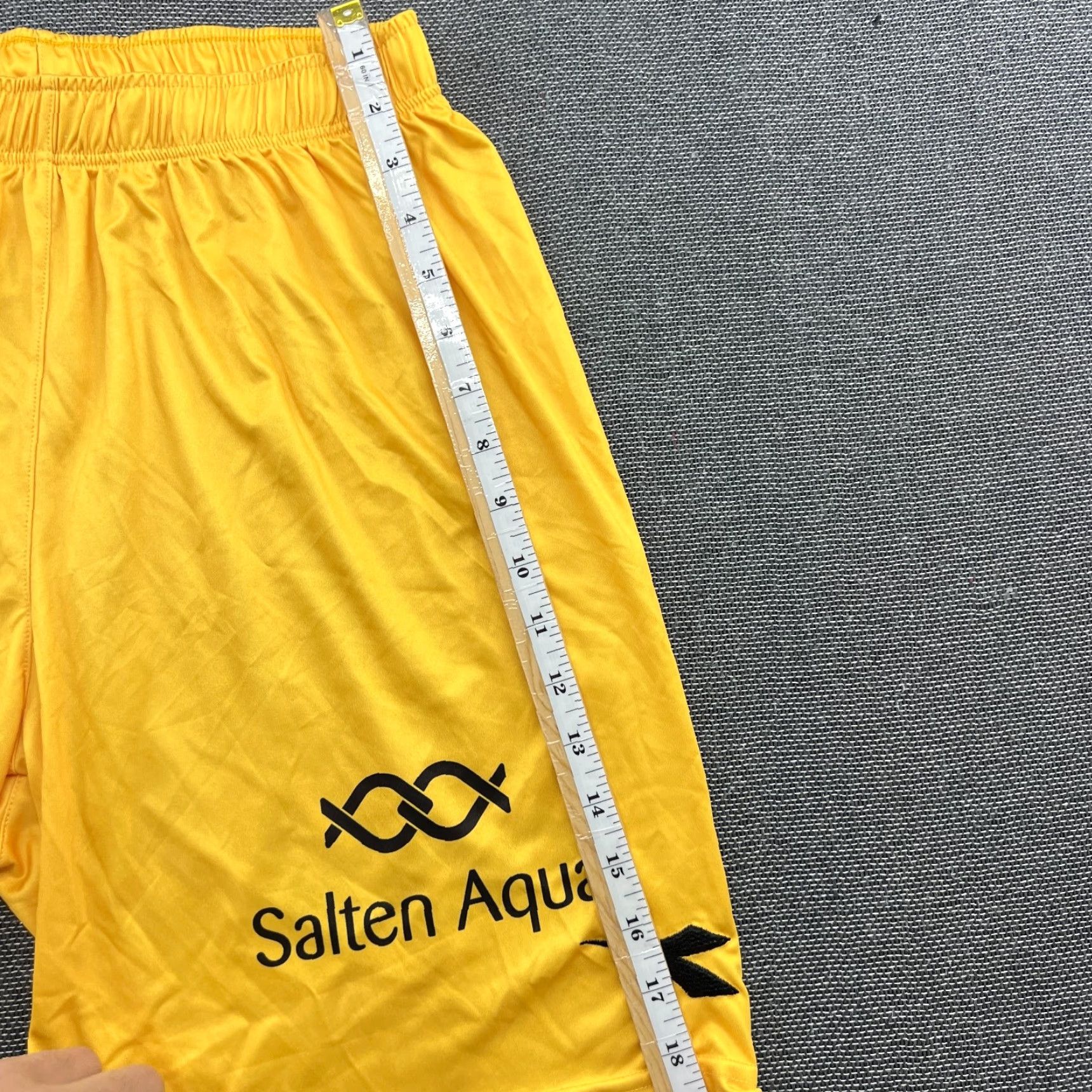 Diadora Diadora FK Bodo Glimt 2021 2022 Home Shorts Large Adult Football Norway Yellow Diadora Shorts Male Athletic Soccer Regular XS? Size US 33 - 5 Thumbnail