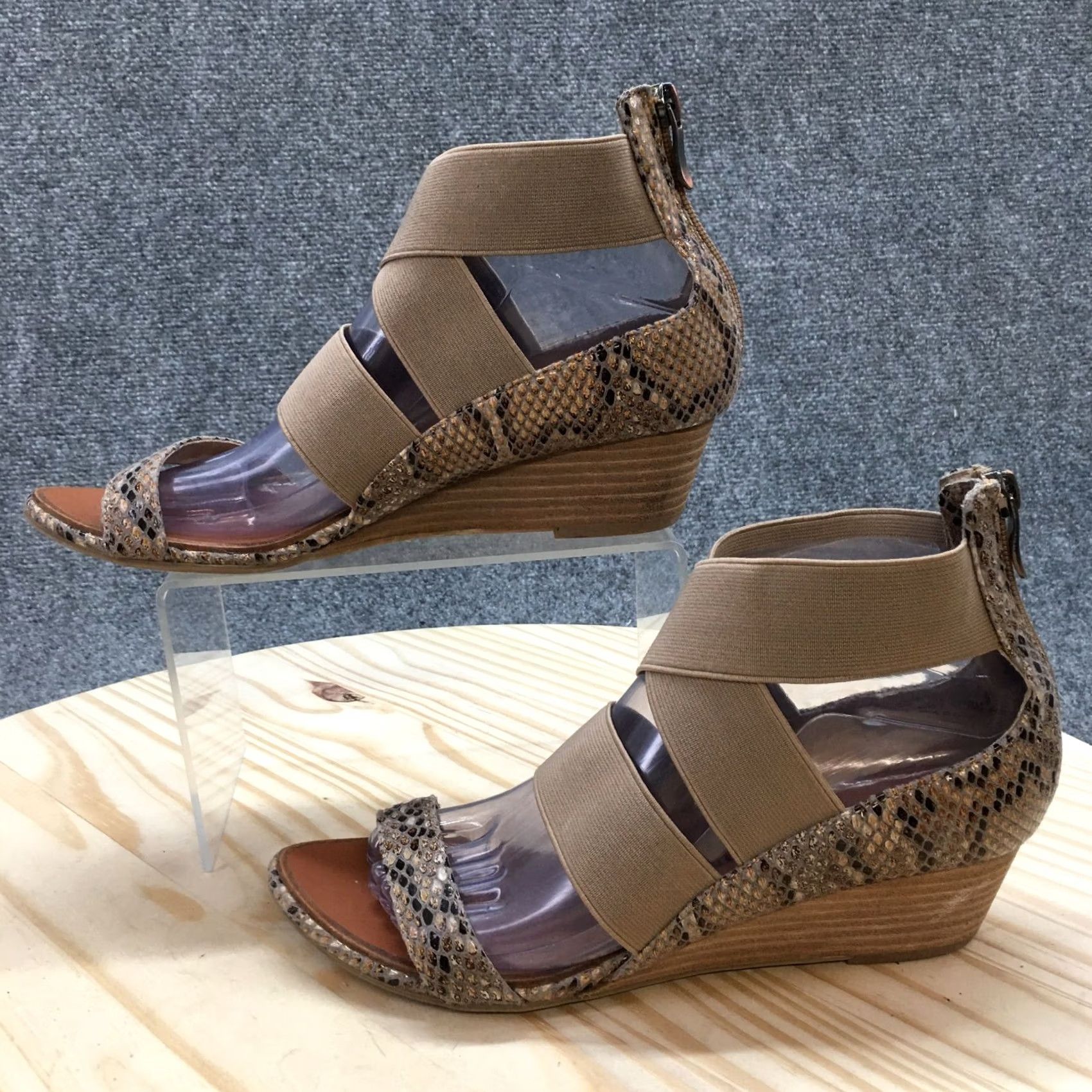 Chinese Laundry Nike Sandals Womens Strappy Brown Snakeskin Wedge Heel 7.5 M UK 5 US 7.5 EU 38 XS N/A Size US 8 / IT 38 - 3 Thumbnail