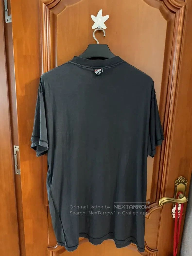 Balenciaga Balenciaga Thin Fabric Embroidered Logo Short-Sleeve Size US S / EU 44-46 / 1 - 2 Thumbnail