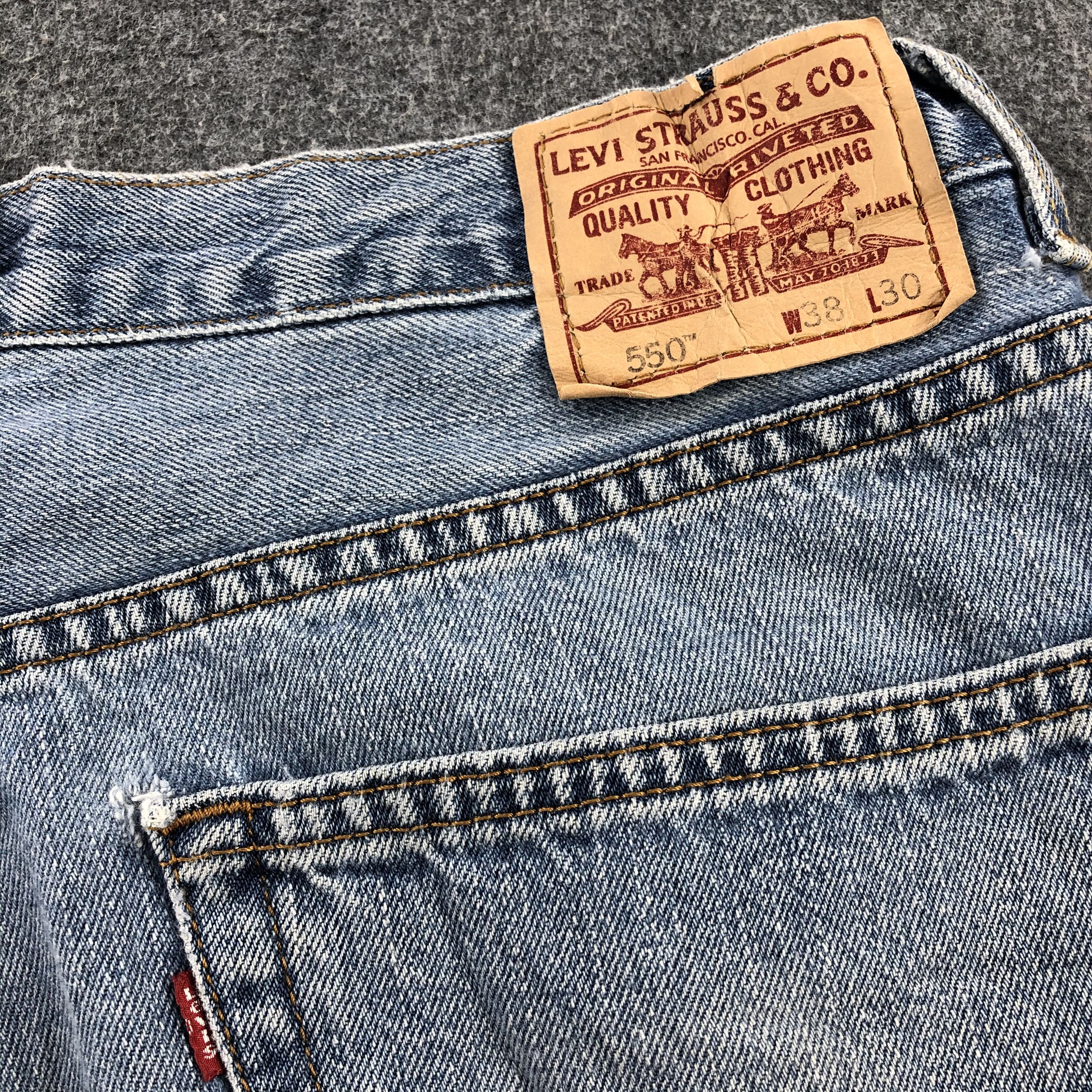 Levi's × Vintage Vintage Light Wash Levis 550 Jeans-JM1848 Size US 37 - 5 Thumbnail