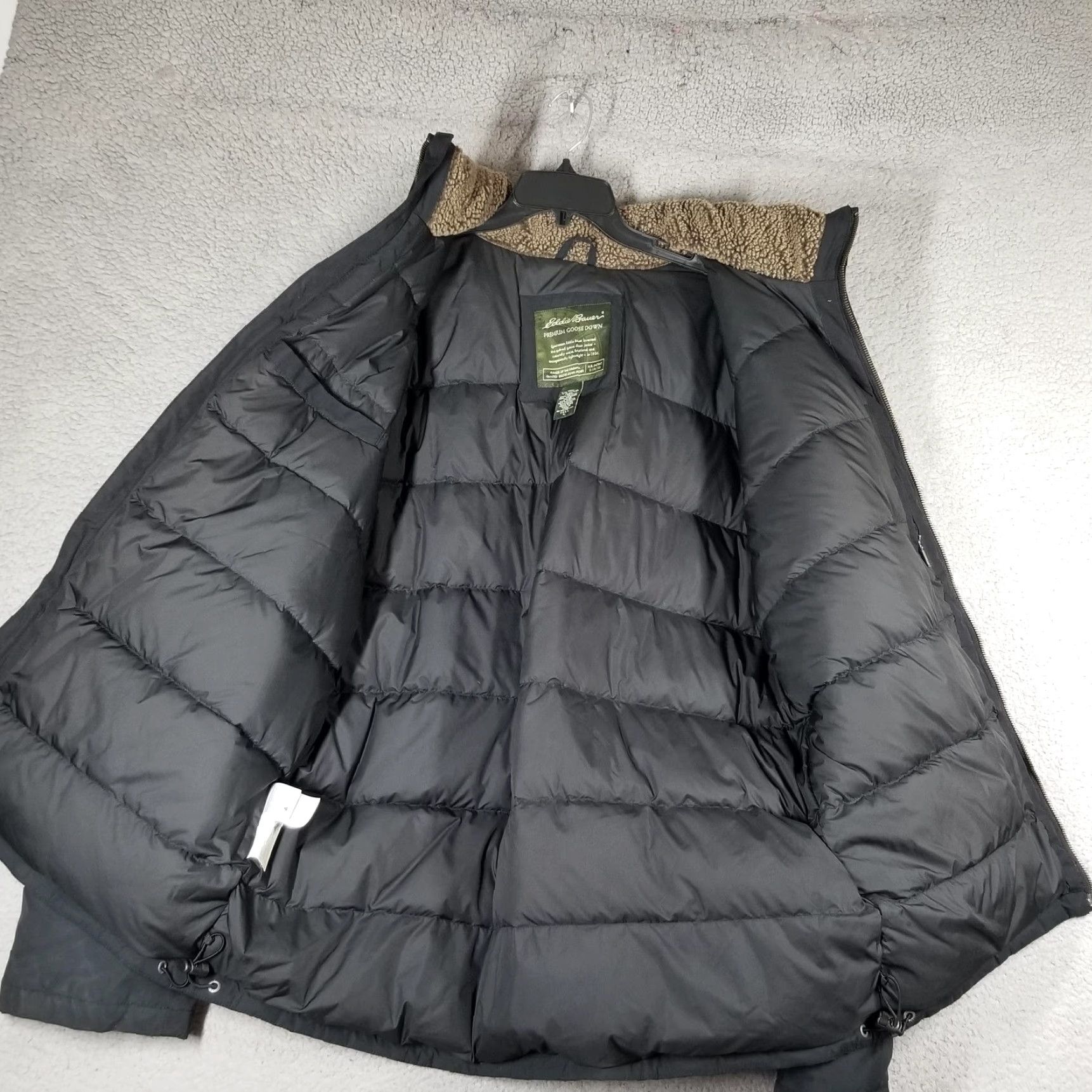 Eddie Bauer VINTAGE? No. Eddie Bauer Jacket Mens Tall Black Goose Down Sherpa Collar Full Zip Puffer Size US XL / EU 56 / 4 - 2 Thumbnail