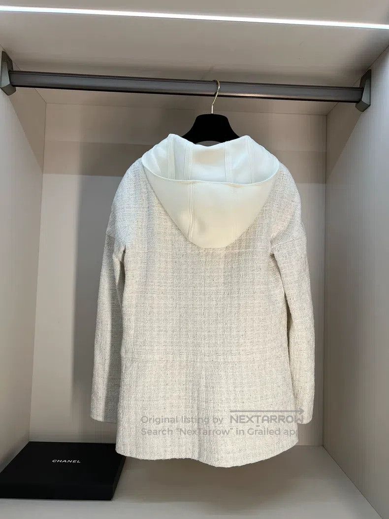 Chanel Chanel 25c white hat jacket Size XS / US 0-2 / IT 36-38 - 5 Thumbnail