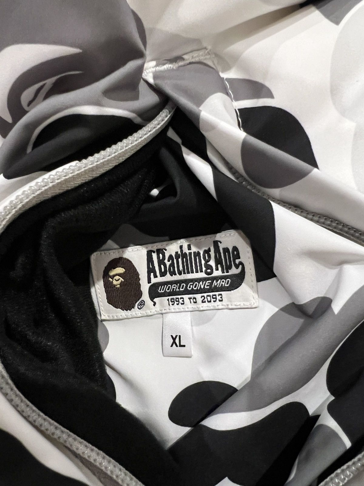Bape Brand new Bape ABC camo reversible down jacket XL Size US XL / EU 56 / 4 - 7 Thumbnail