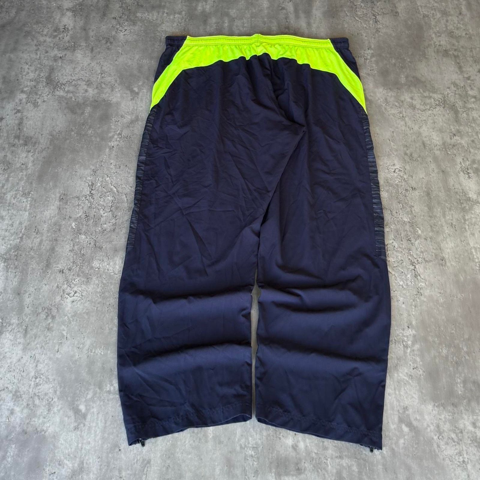Russell Athletic × Vintage Vintage Y2K Russell Athletic Baggy Navy & Green Sweatpants Size US 44 / EU 60 - 2 Thumbnail