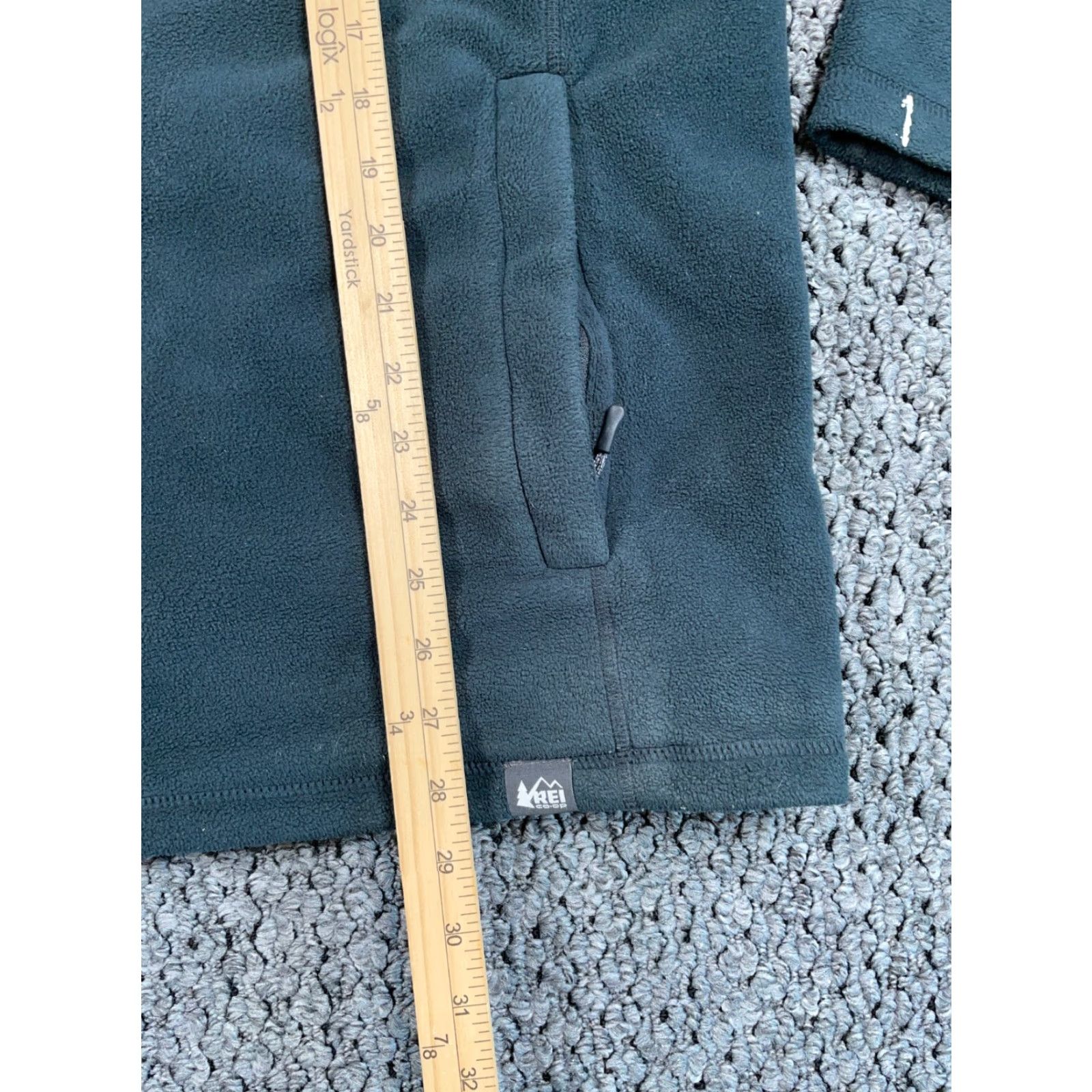 Vintage REI Co-Op Zip Up Fleece Jacket XL Black Unlined Pockets Zip Outdoor Adult Size US XL / EU 56 / 4 - 7 Thumbnail