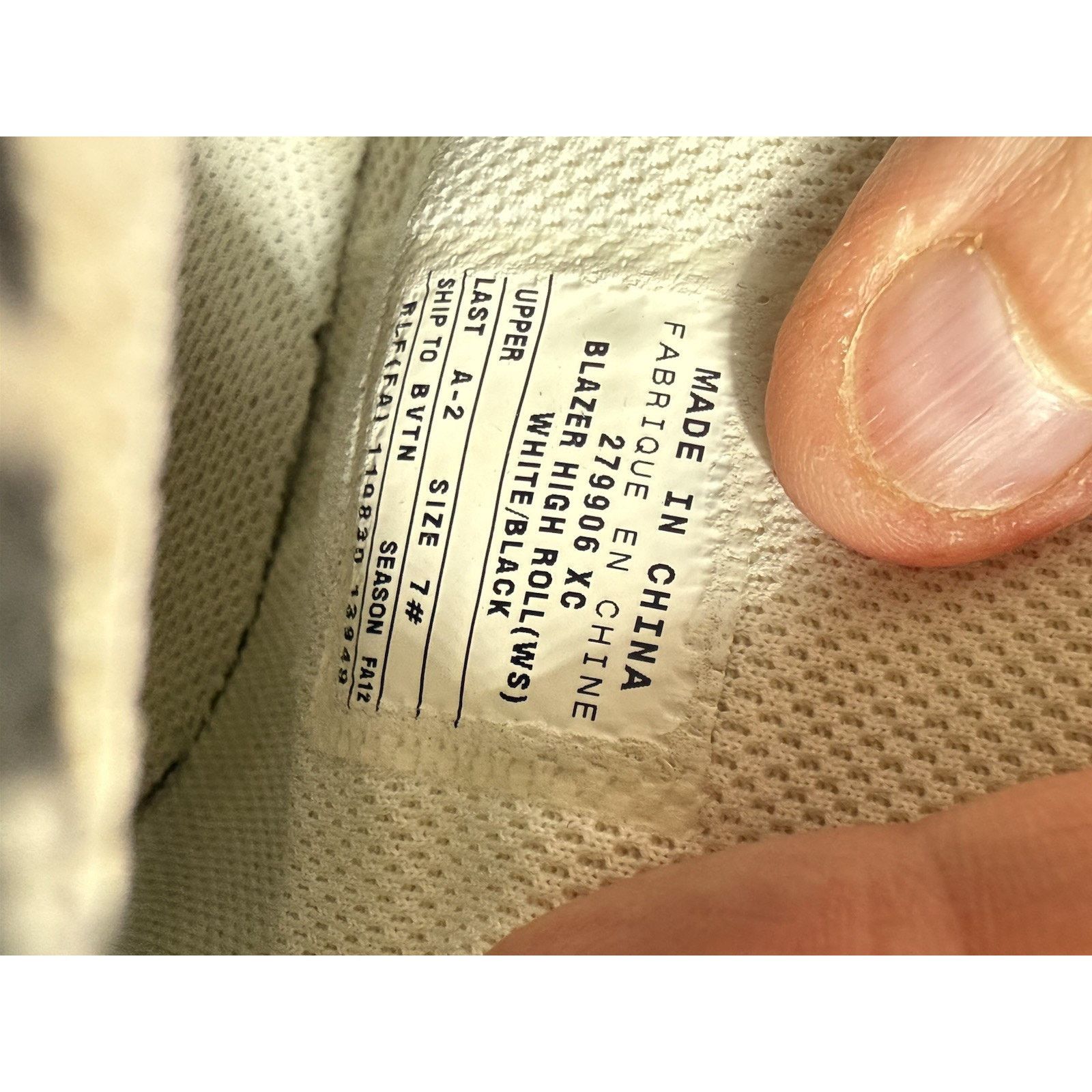 Nike Size 7 Nike Sb Blazer High Roll 279906 “Sample Pair” BS652 Size US 7 / EU 40 - 12 Thumbnail