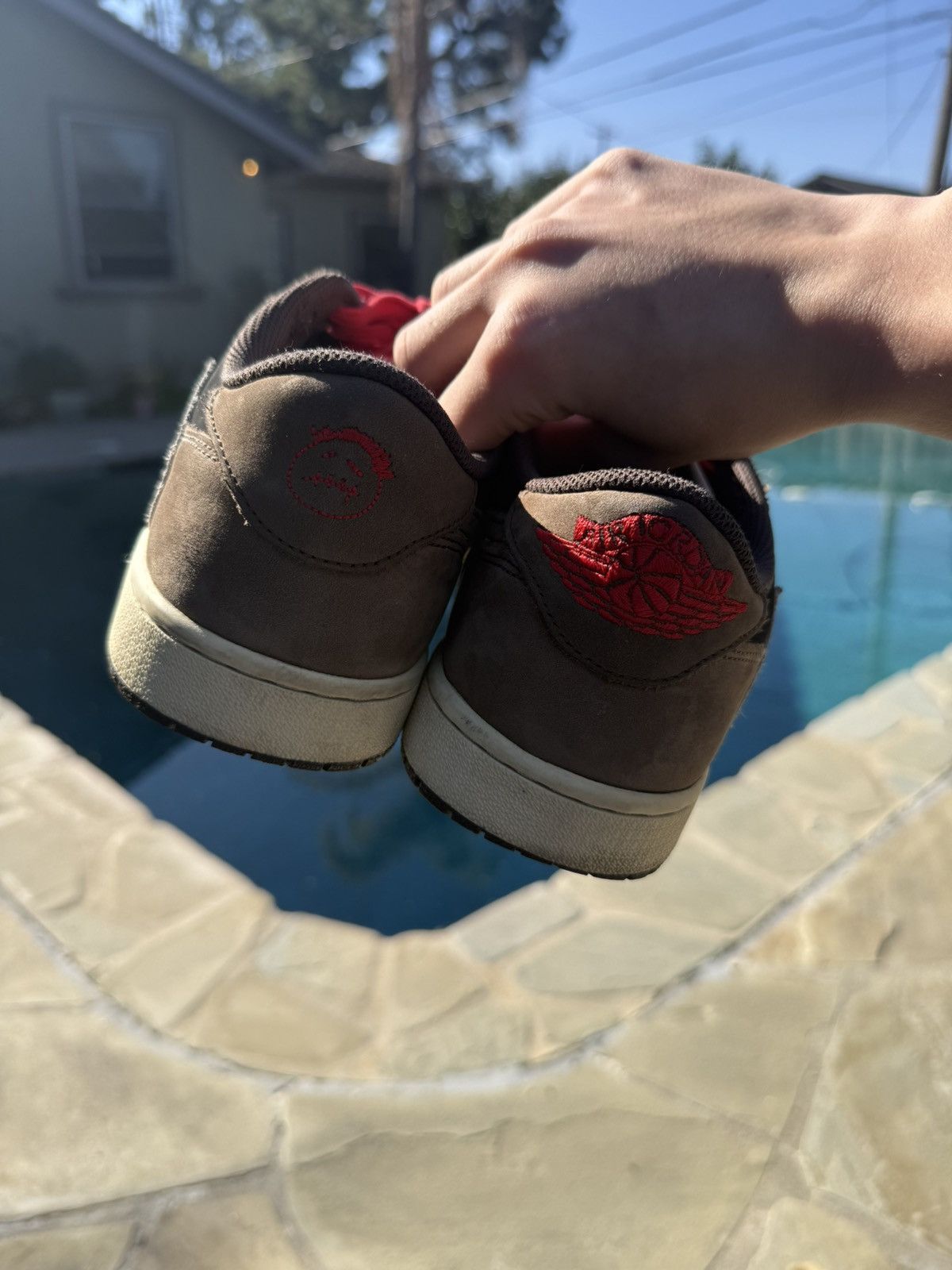 Nike × Travis Scott Air Jordan 1 Low Travis Scott Dark Mocha Size US 11 / EU 44 - 3 Thumbnail