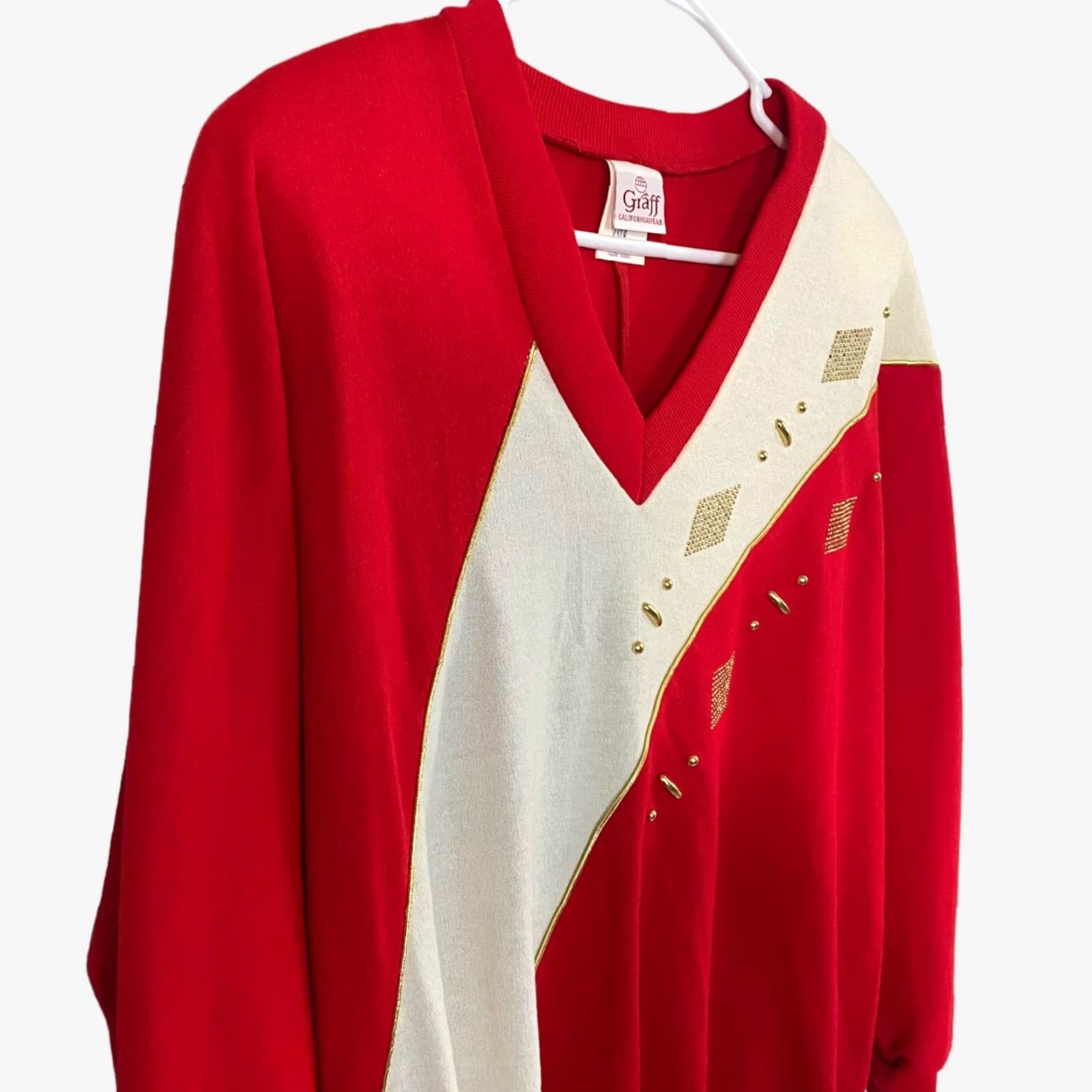 GRAFF VINTAGE Graff Californiaware Sweater Womens XL Red V-Neck Shoulder Pads Holiday Embellished Pullover New Size XL / US 12-14 / IT 48-50 - 2 Thumbnail