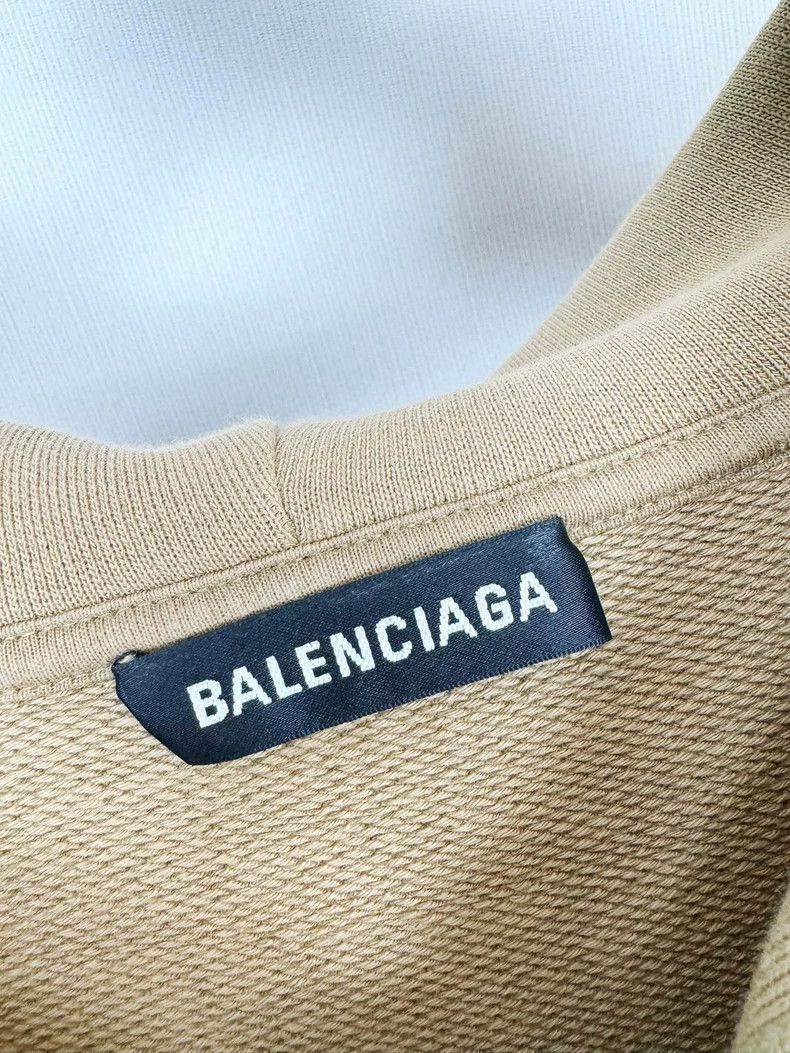 Balenciaga Balenciaga Beige Hoodie Sweatshirt Size L-2505 Size L / US 10 / IT 46 - 3 Thumbnail
