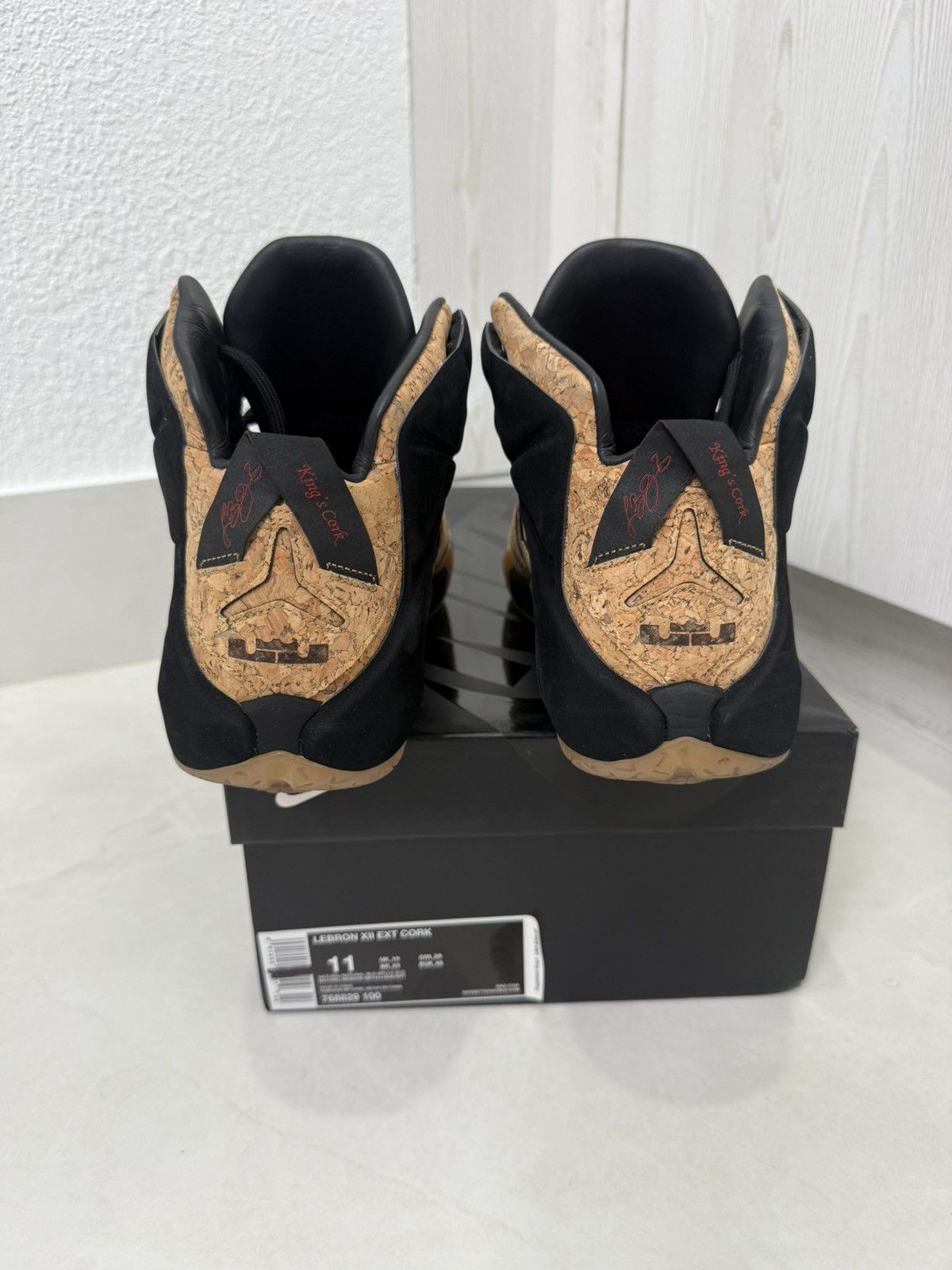 Nike Nike LeBron 12 EXT "Cork" Size 11 Used Size US 11 / EU 44 - 4 Thumbnail