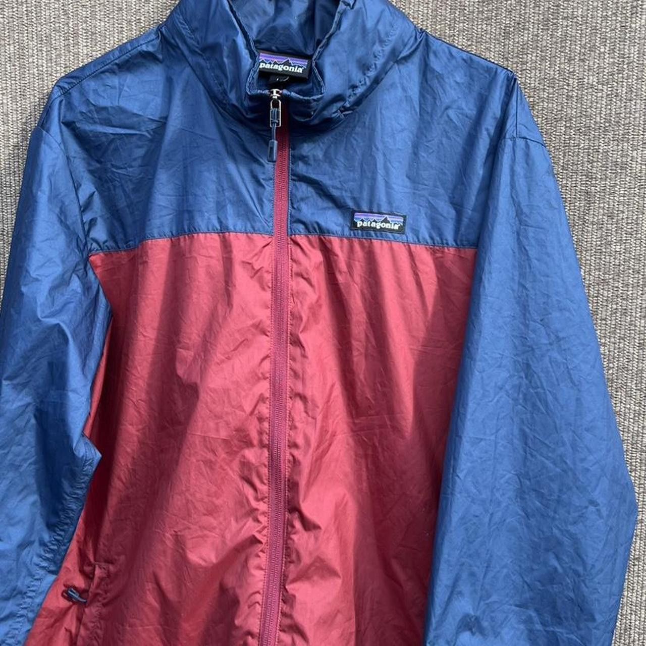 Patagonia Patagonia Men's Light Hoodie Jacket Red blue Sz L Size US L / EU 52-54 / 3 - 2 Thumbnail