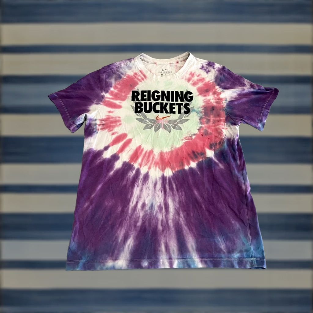 Nike Nike Reigning Buckets Tie Dye Basketball Tee Shirt Dri-Fit Medium Shirt Men M Purple Size US M / EU 48-50 / 2 - 1 Thumbnail