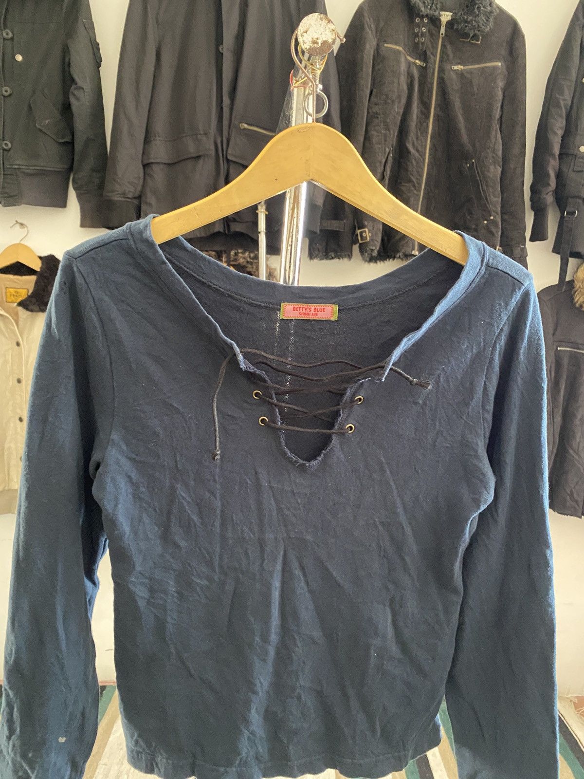 Japanese Brand Betty's Blue by Shinji Abe Cropped Womens T-Shirt Size M / US 6-8 / IT 42-44 - 2 Thumbnail