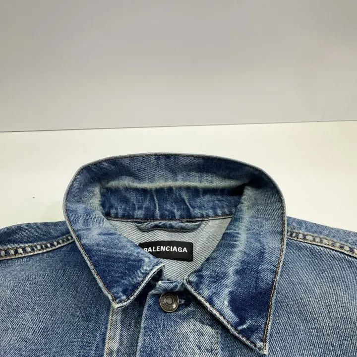Balenciaga Balenciaga Washed Double B Embroidered Denim Jacket 0079-25 Size US M / EU 48-50 / 2 - 3 Thumbnail