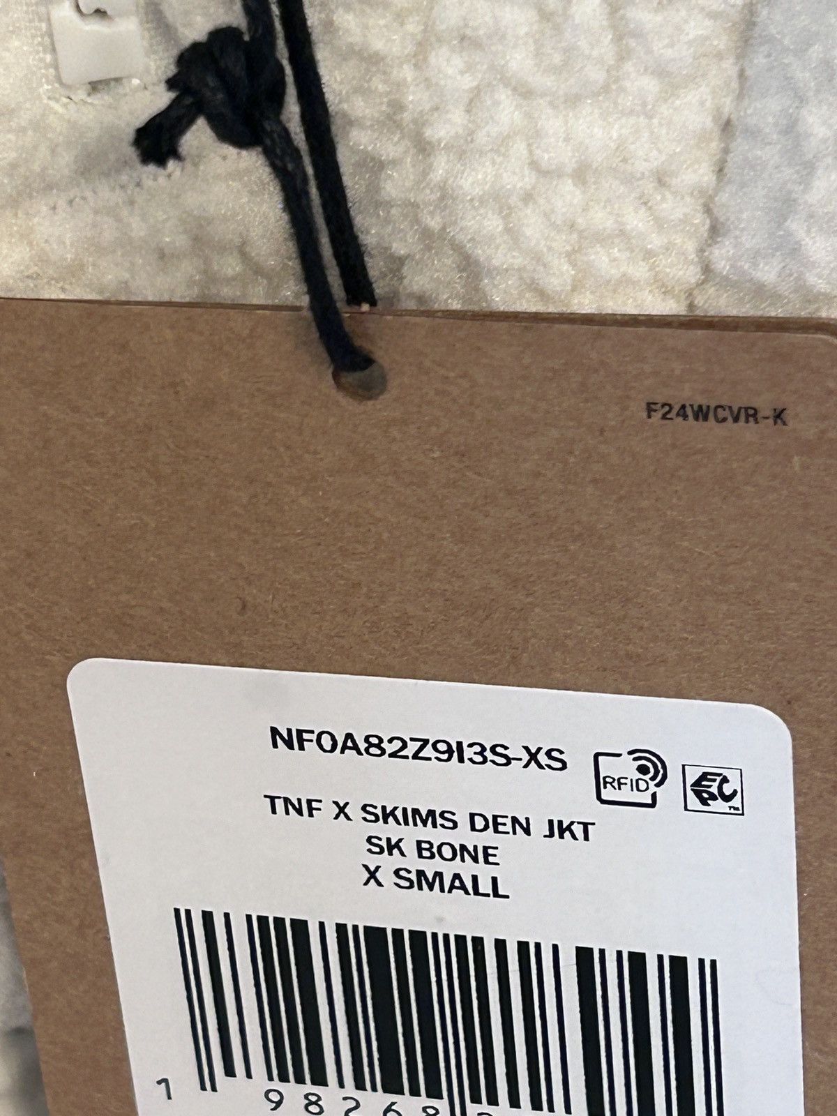 SKIMS The North Face x SKIMS 1995 Denali fleece jacket Bone XS Size XS / US 0-2 / IT 36-38 - 5 Thumbnail