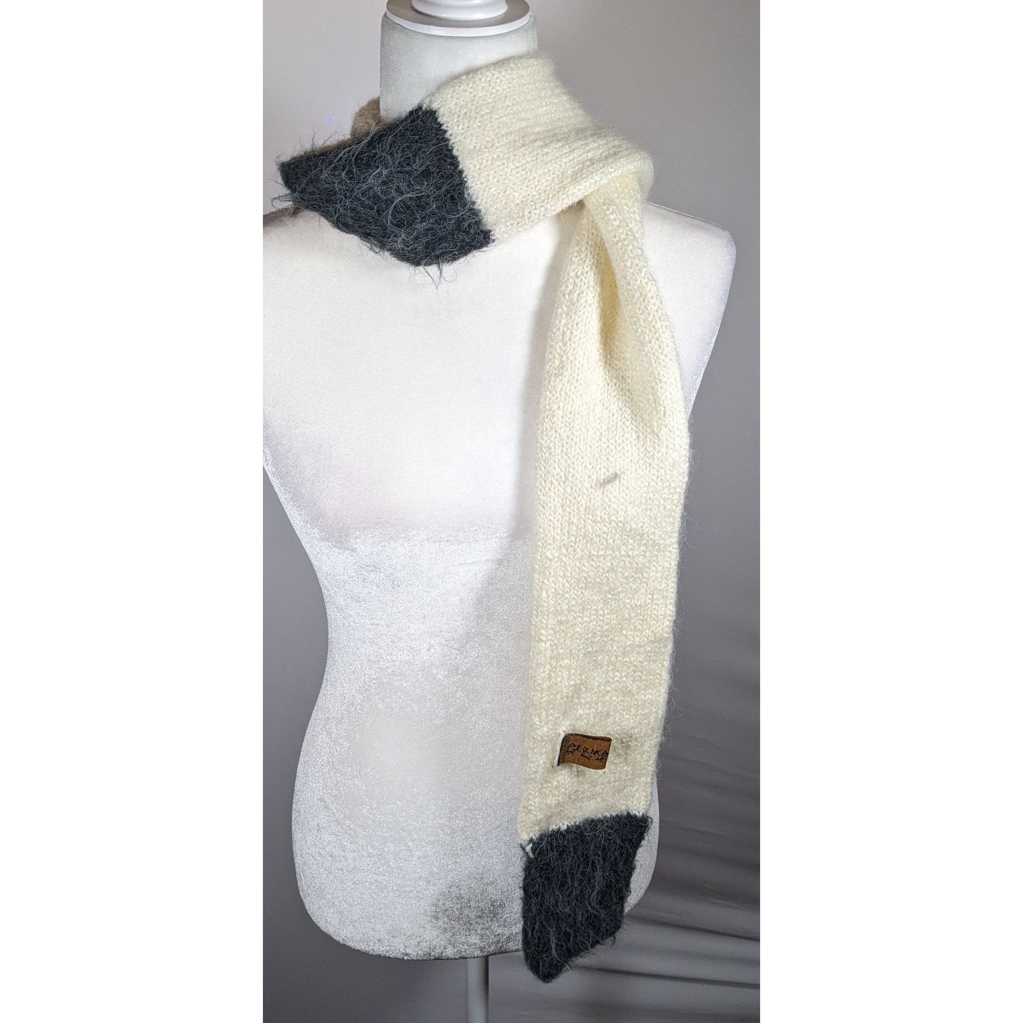 Other Aerika Peruvian Rustic Cream And Grey Scarf Size ONE SIZE - 6 Thumbnail
