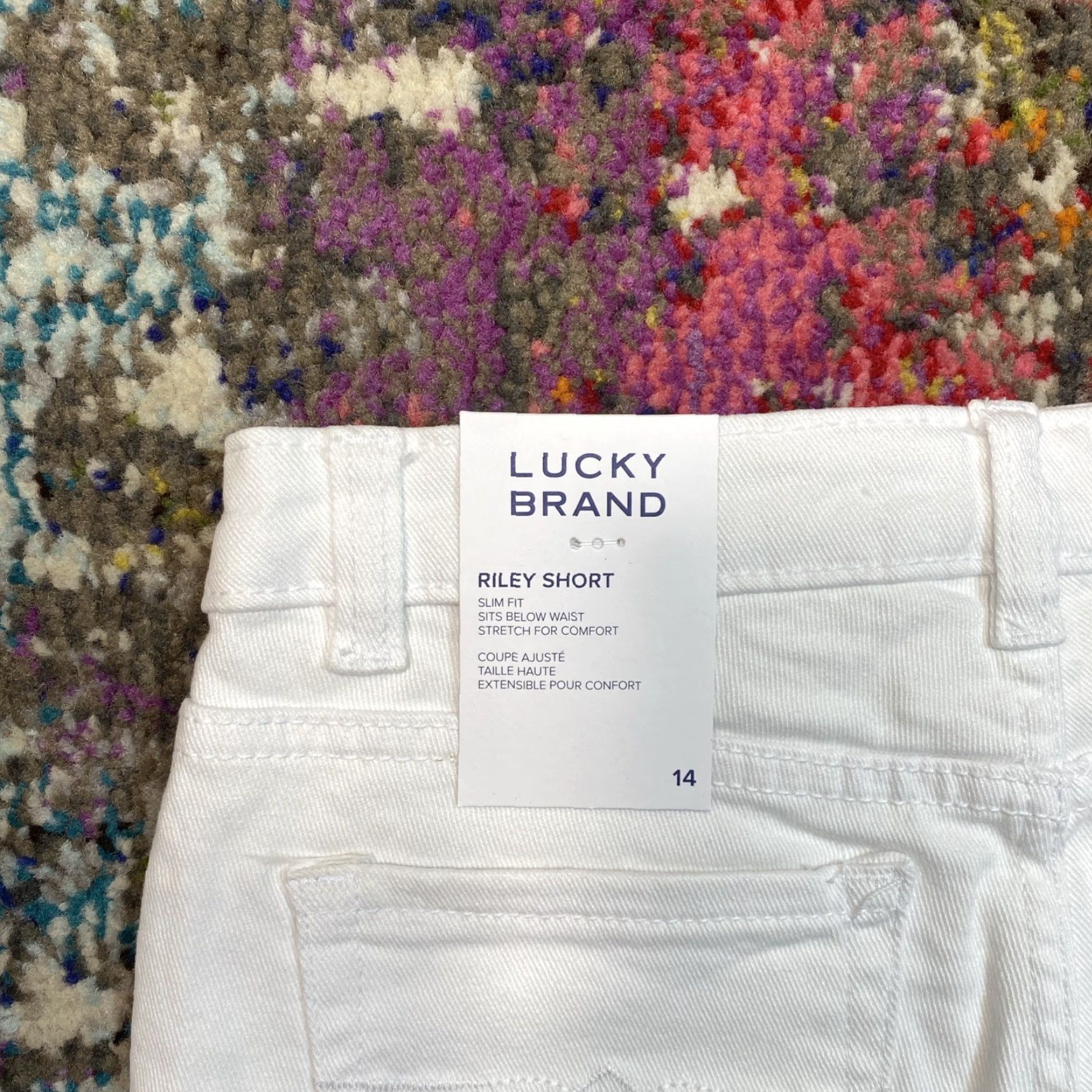 Lucky Brand Lucky Brand Riley Shorts Womens 14 White Cut Off Slim Fit Stretch Denim 2 Inseam 5-Pocket Casual Spring Summer Vintage? (No vintage) Size 36" / US 14 / IT 50 - 5 Thumbnail