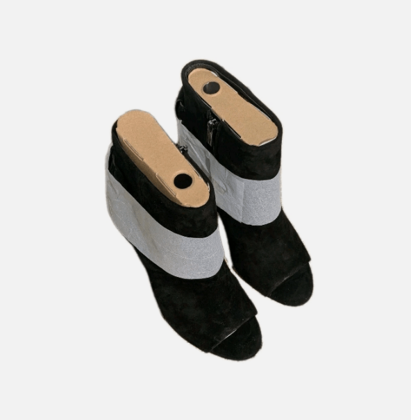 Vince Camuto Black Vince Camuto Women's Solid Ankle 4 Inch Heel Size 7.5 Size US 7.5 / IT 37.5 - 1 Thumbnail