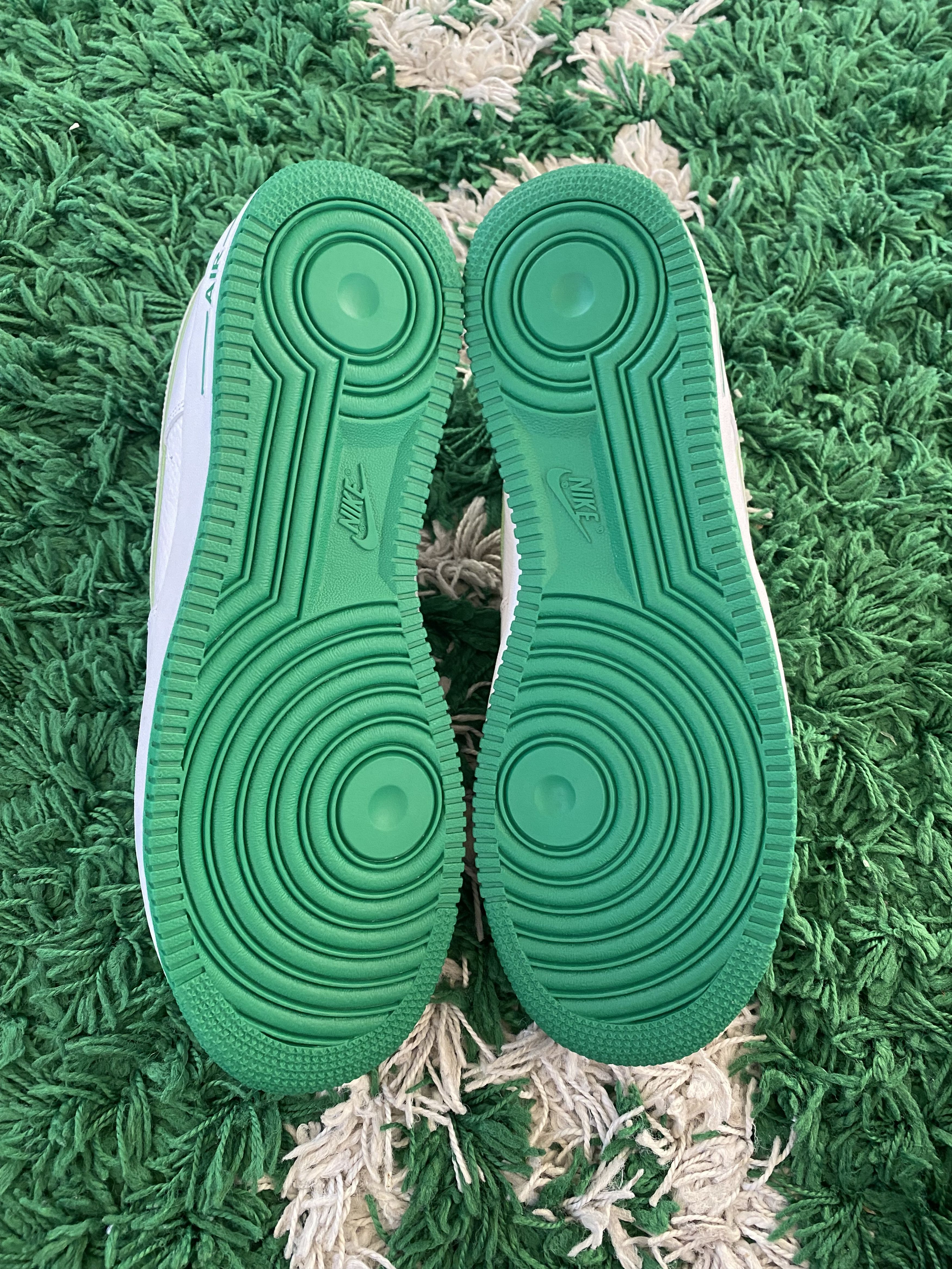Nike Air Force 1 Low Size US 11 / EU 44 - 7 Thumbnail