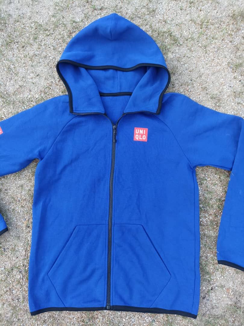 Uniqlo Uniqlo Zipper Hoodie Size US M / EU 48-50 / 2 - 5 Thumbnail