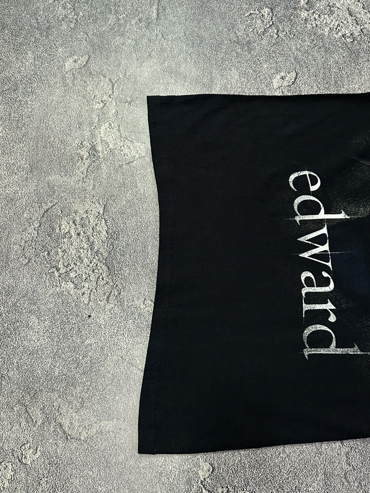 Vintage Vintage 2008 Twilight Edward Cullen Movie Tee Black L Size US S / EU 44-46 / 1 - 5 Thumbnail