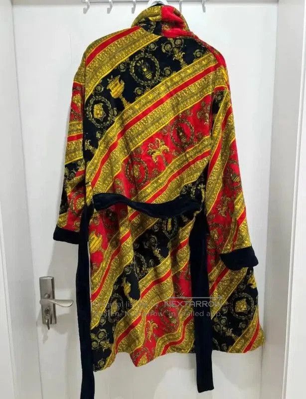 Versace Versace Black Cotton Print Medusa Coat . Size US S / EU 44-46 / 1 - 2 Thumbnail
