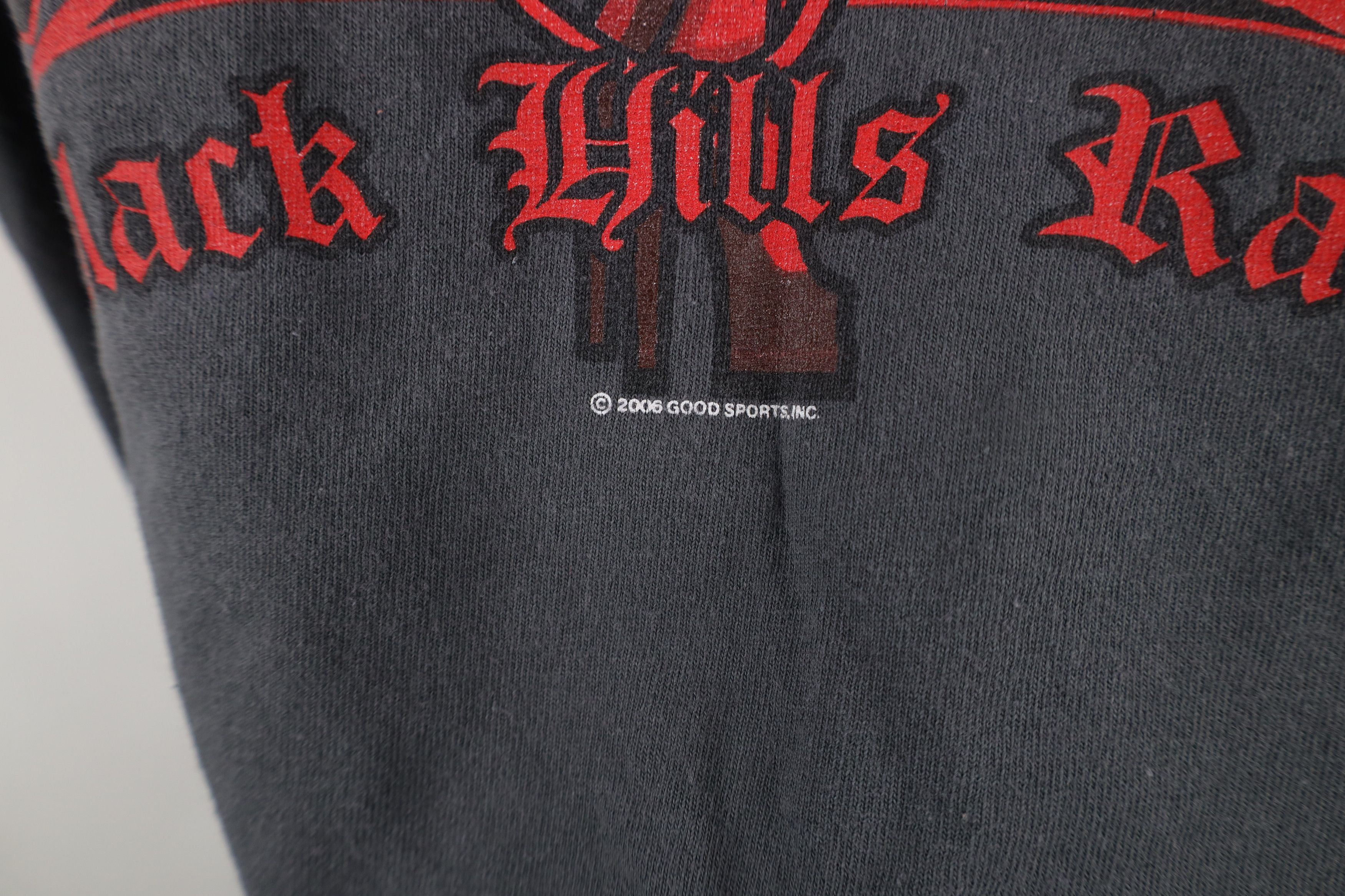 Vintage Vintage Y2K Streetwear Pinup Girl Sturgis Motorcycle T-Shirt Size US M / EU 48-50 / 2 - 12 Thumbnail