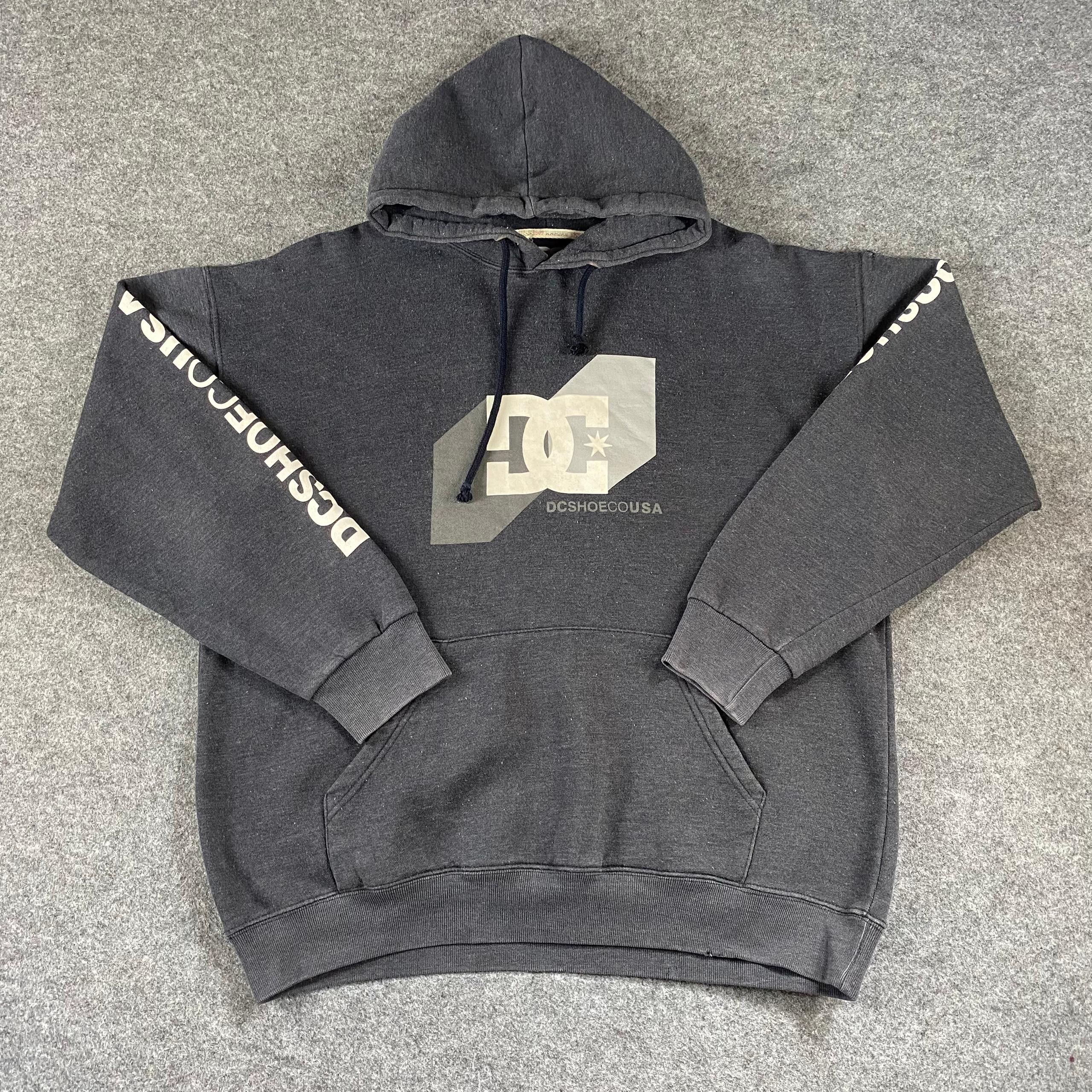 DC Vintage Dc Streetwear Hoodies Size US L / EU 52-54 / 3 - 2 Thumbnail