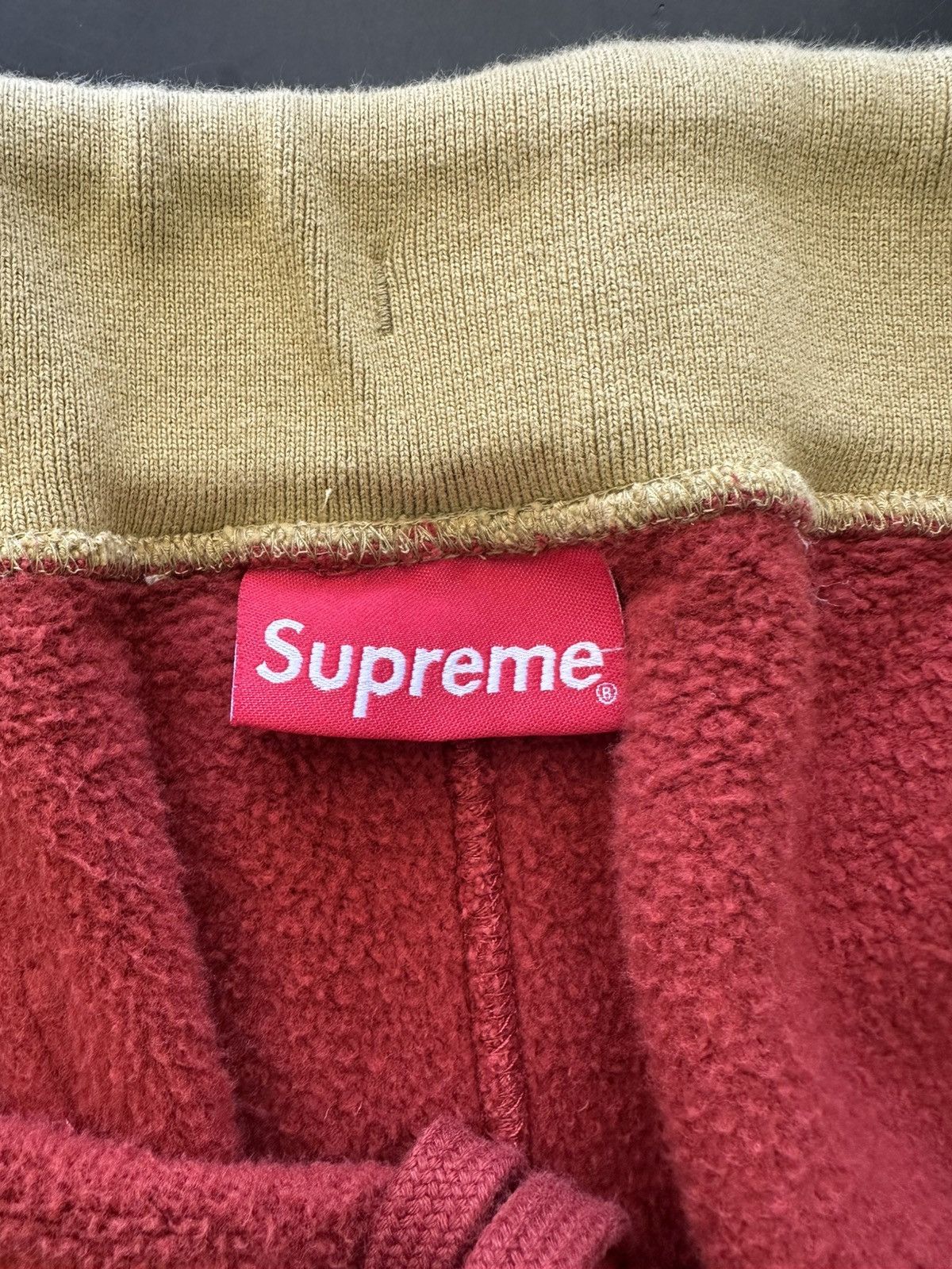 Supreme SUPREME STRIPED RIB LOGO SWEAT PANTS FW18 RED LARGE Size US 34 / EU 50 - 5 Thumbnail