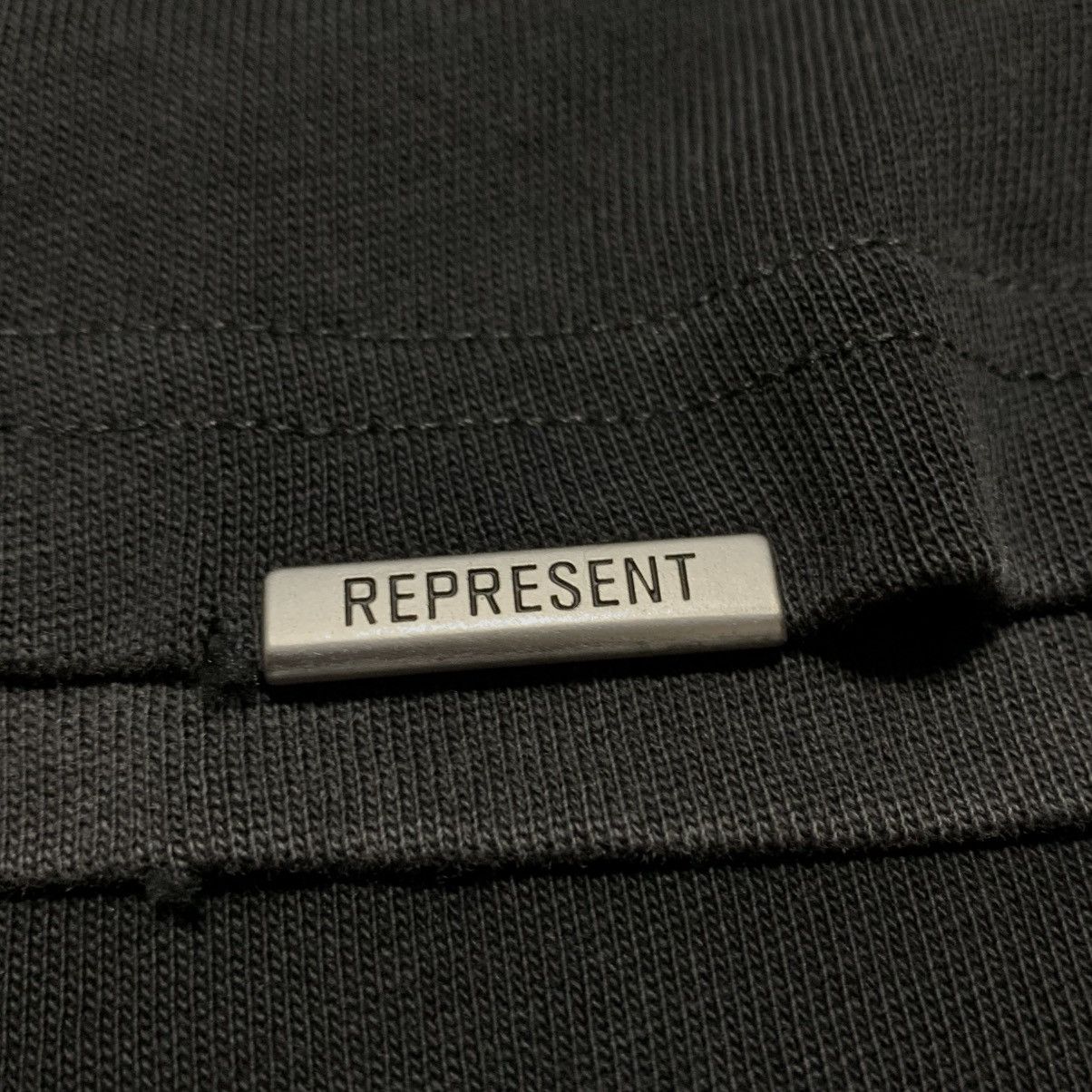Represent Clo. Represent Small Only The Strong Survive Vintage Black Tee Size US S / EU 44-46 / 1 - 6 Thumbnail
