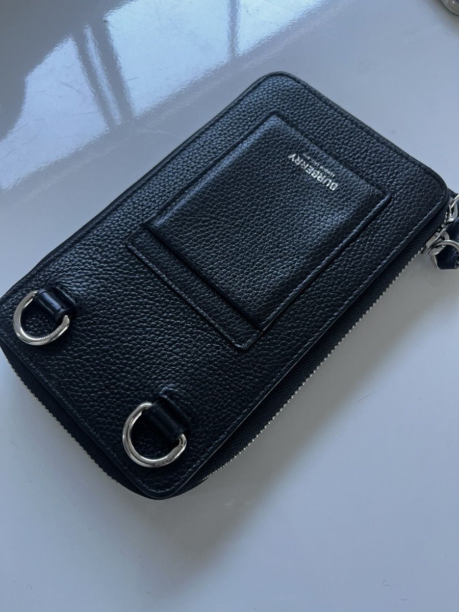 Burberry BURBERRY Black Leather Phone Shoulder Bag Size ONE SIZE - 6 Thumbnail