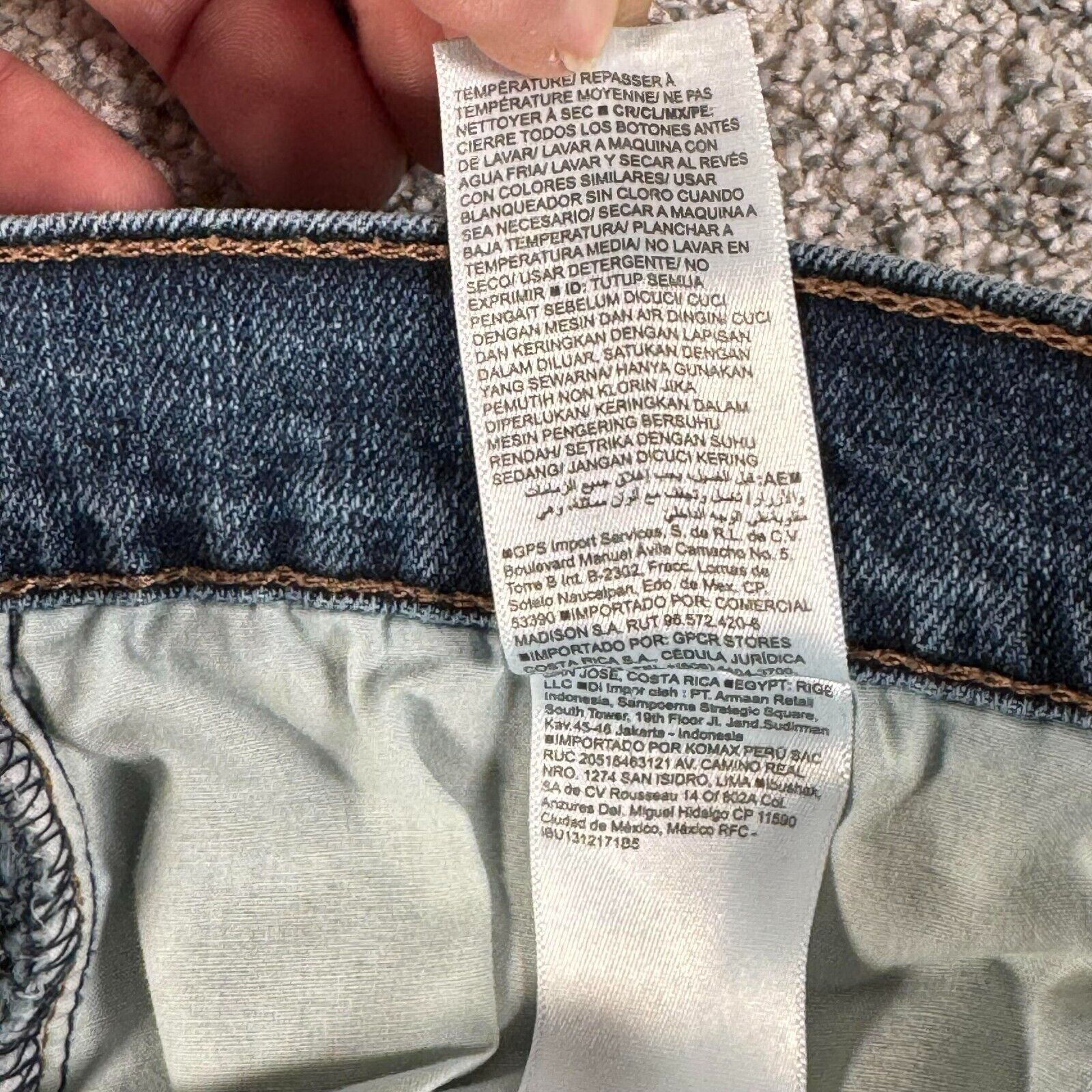 Old Navy Old Navy Boyfriend Jeans Women Size 12 Mid Rise Grunge Y2K Size 34" / US 12 / IT 48 - 7 Thumbnail