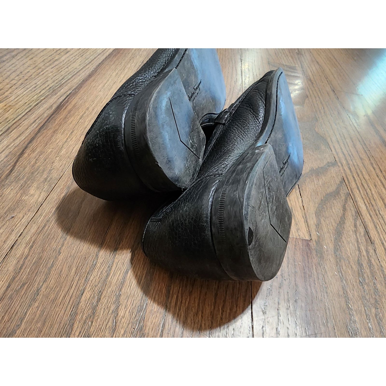 Salvatore Ferragamo Salvatore Ferragamo men's Gancini-buckle loafers Size US 10 / EU 43 - 6 Thumbnail