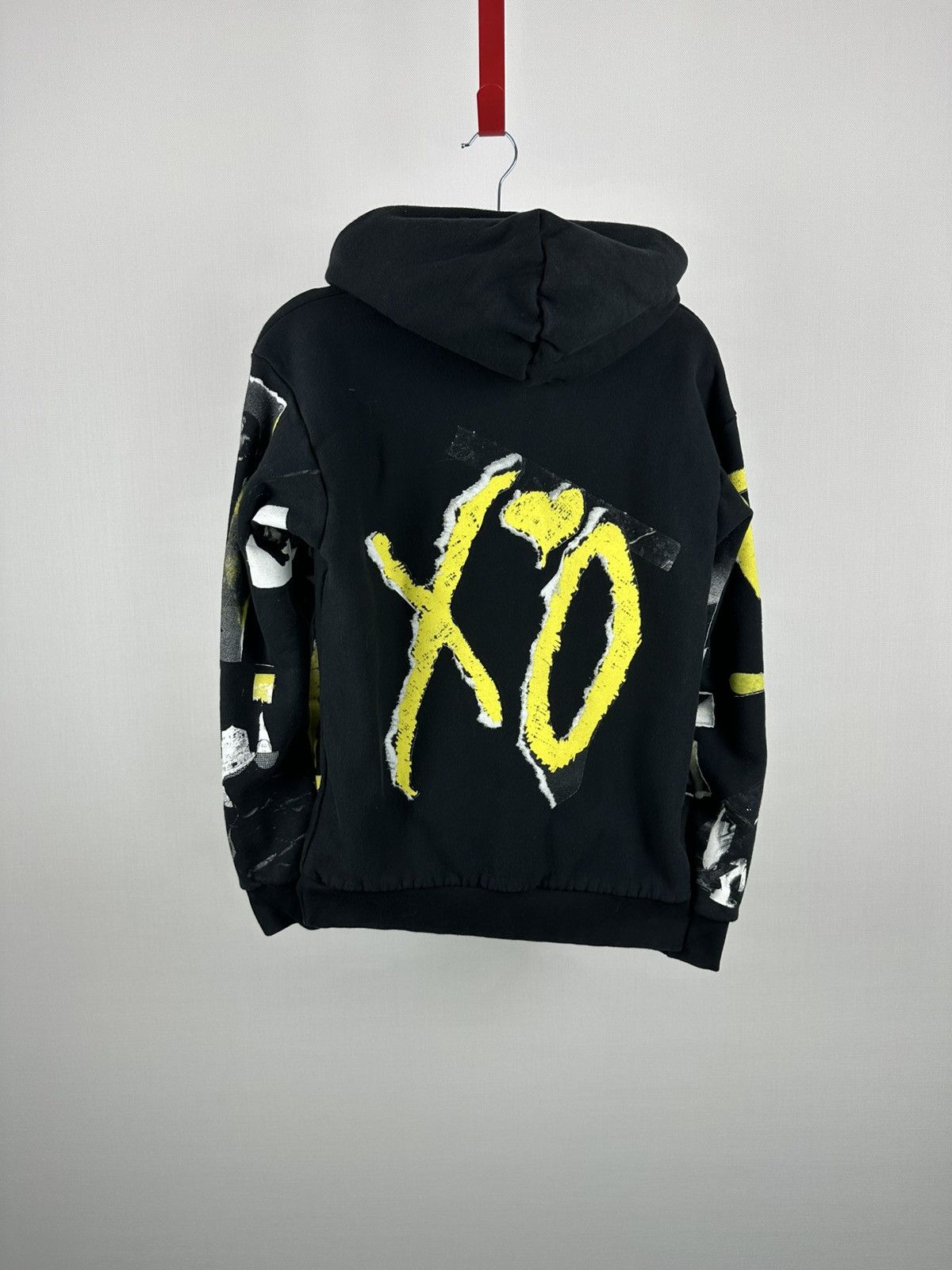 XO NWT2020 THE WEEKND MADNESS XO Collage Logo Pullover Black Size US S / EU 44-46 / 1 - 4 Thumbnail