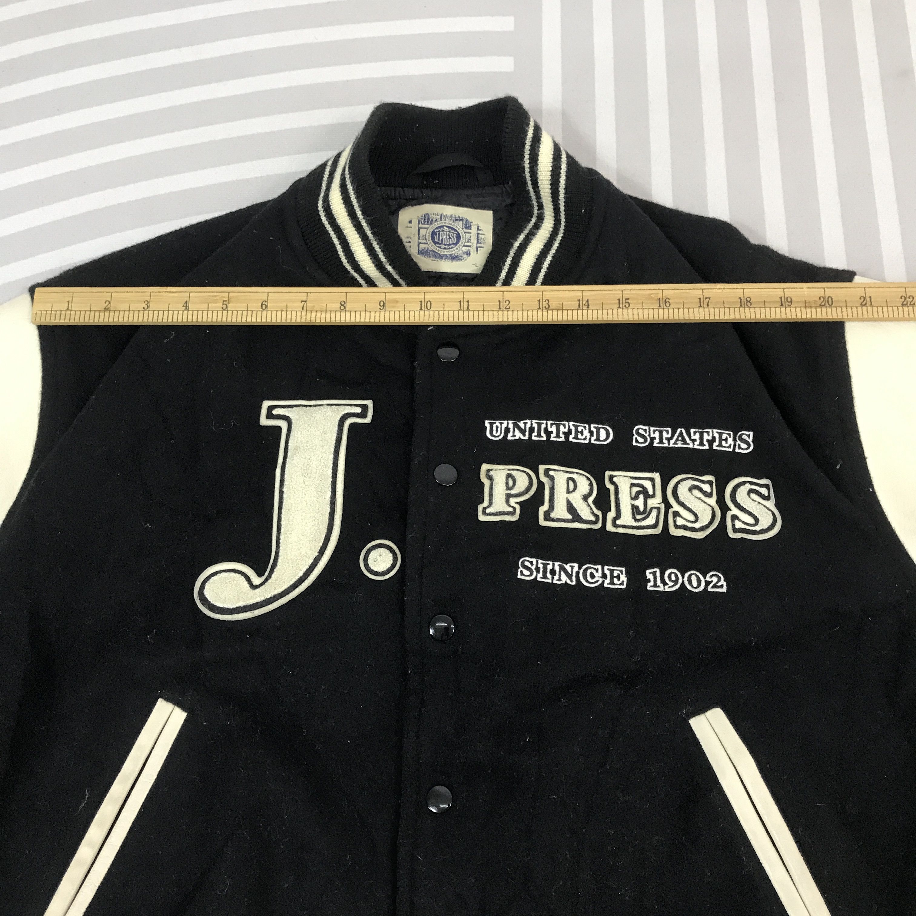 Japanese Brand × Vintage Vintage J.Press Snap Button Leather Varsity Jacket Size US L / EU 52-54 / 3 - 5 Thumbnail
