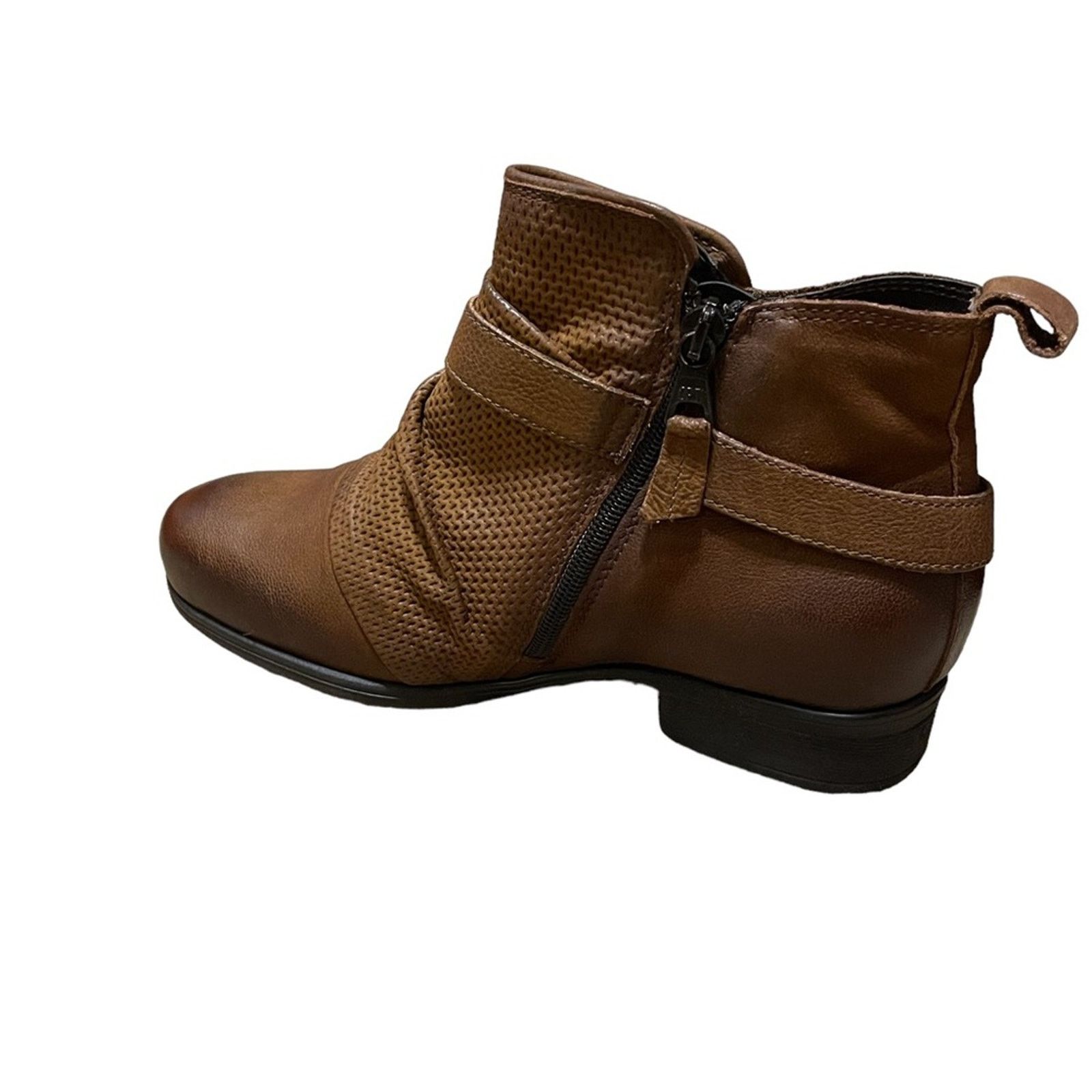 Other Miz Mooz Wide Width Ankle Boots Suzy Hazelnut EU 37 NIB Size US 6.5 / IT 36.5 - 13 Thumbnail