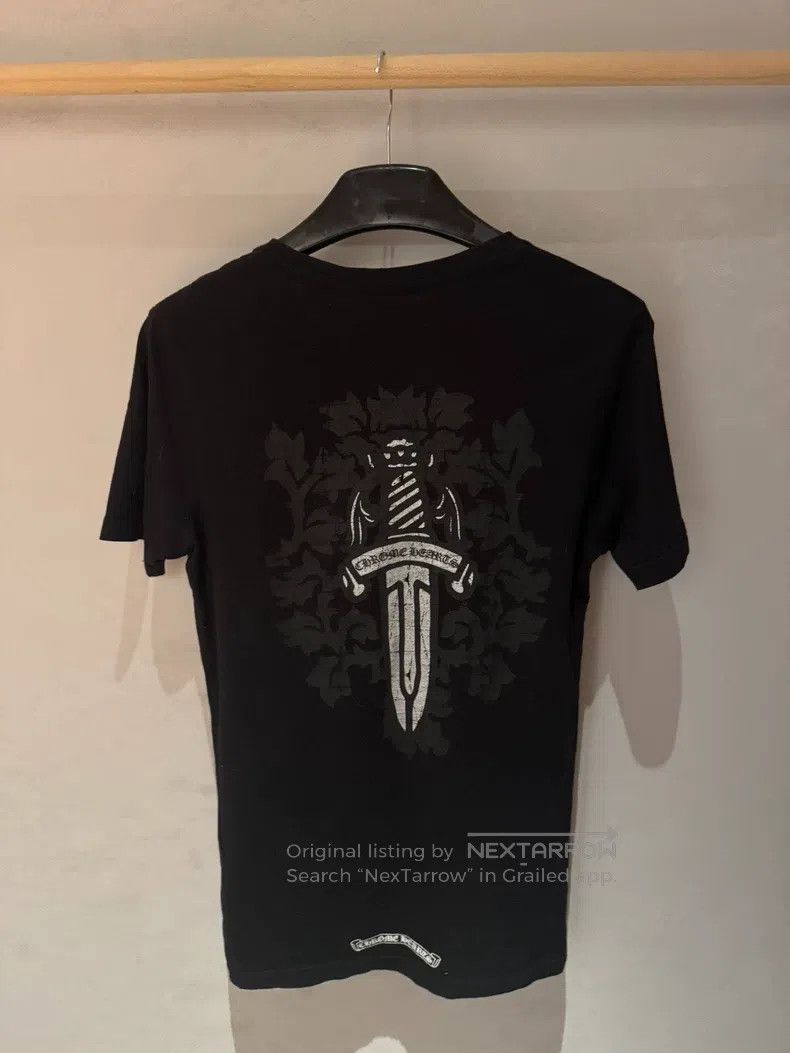 Chrome Hearts CHROME HEARTS Size S Black V-neck silver glitter sword prin Size US S / EU 44-46 / 1 - 2 Thumbnail