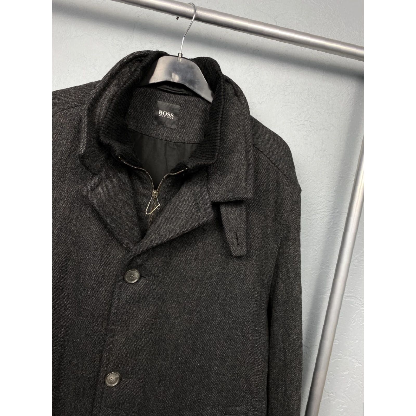 Hugo Boss HUGO BOSS Vintage Mens Wool Coat L Gray Wool Coat Mens L 54 Overcoat 54 L Mens Size US L / EU 52-54 / 3 - 2 Thumbnail
