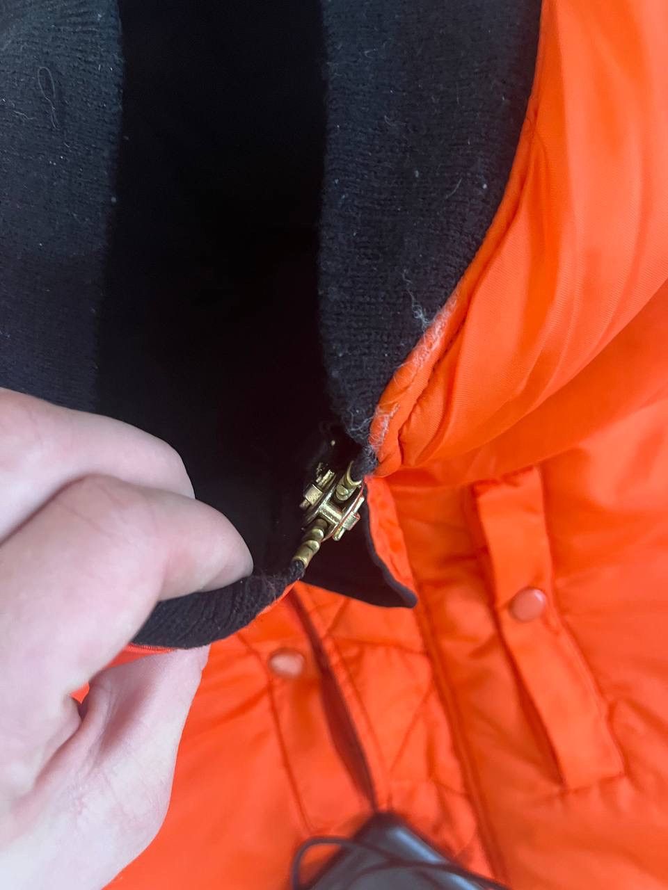 Japanese Brand Alpha Industries Crash thrashed y2k distressed Ma1 vest Size US L / EU 52-54 / 3 - 8 Thumbnail