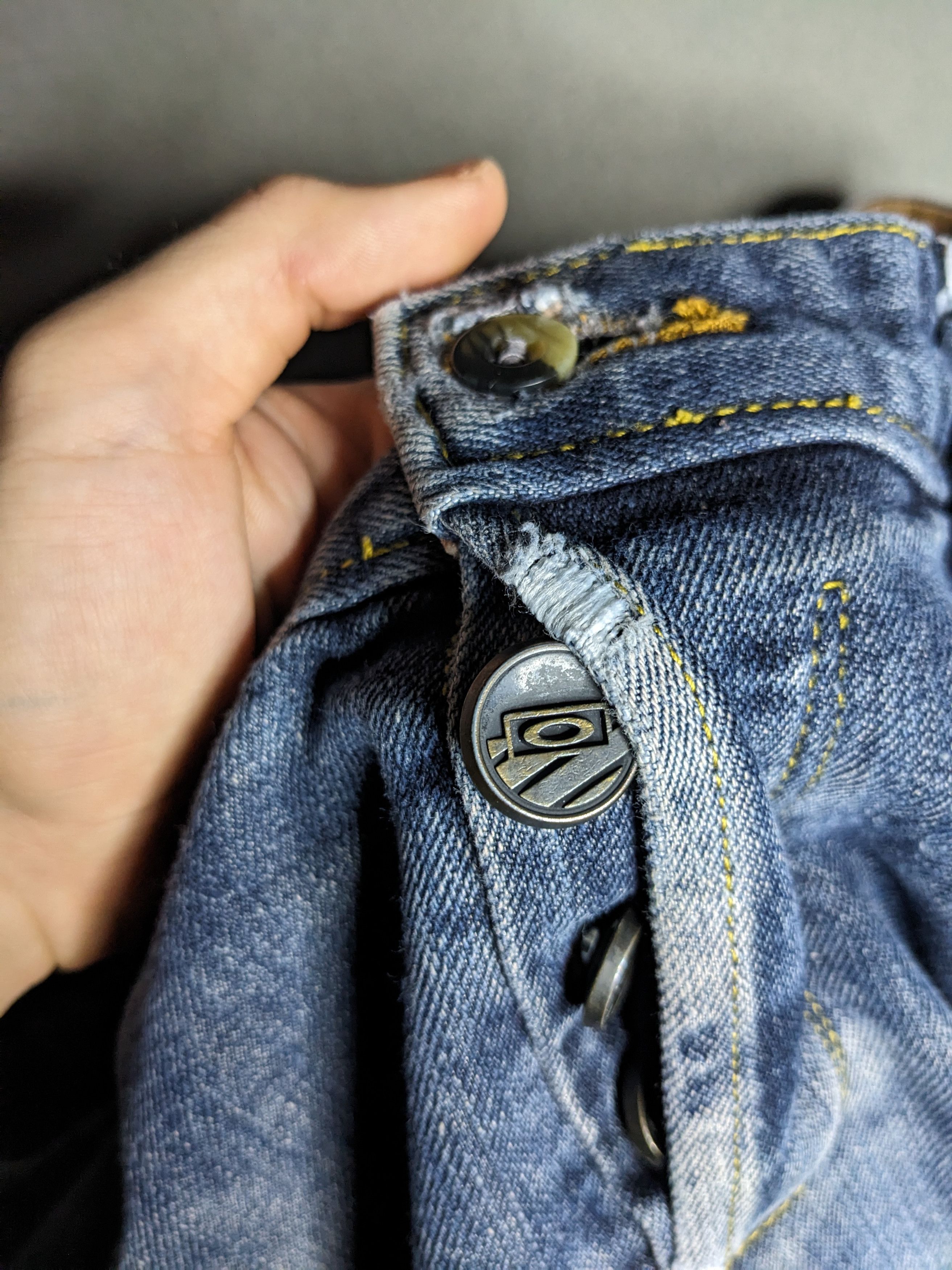 Oakley VTG Oakley Jeans 34x30 Straight Distressed Y2K Gorpcore Size US 34 / EU 50 - 12 Thumbnail