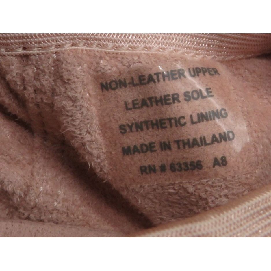 Other Capezio Satin Pointe Ballet Shoes 11.5W For Women NEW Size US 11.5 / IT 41.5 - 8 Thumbnail