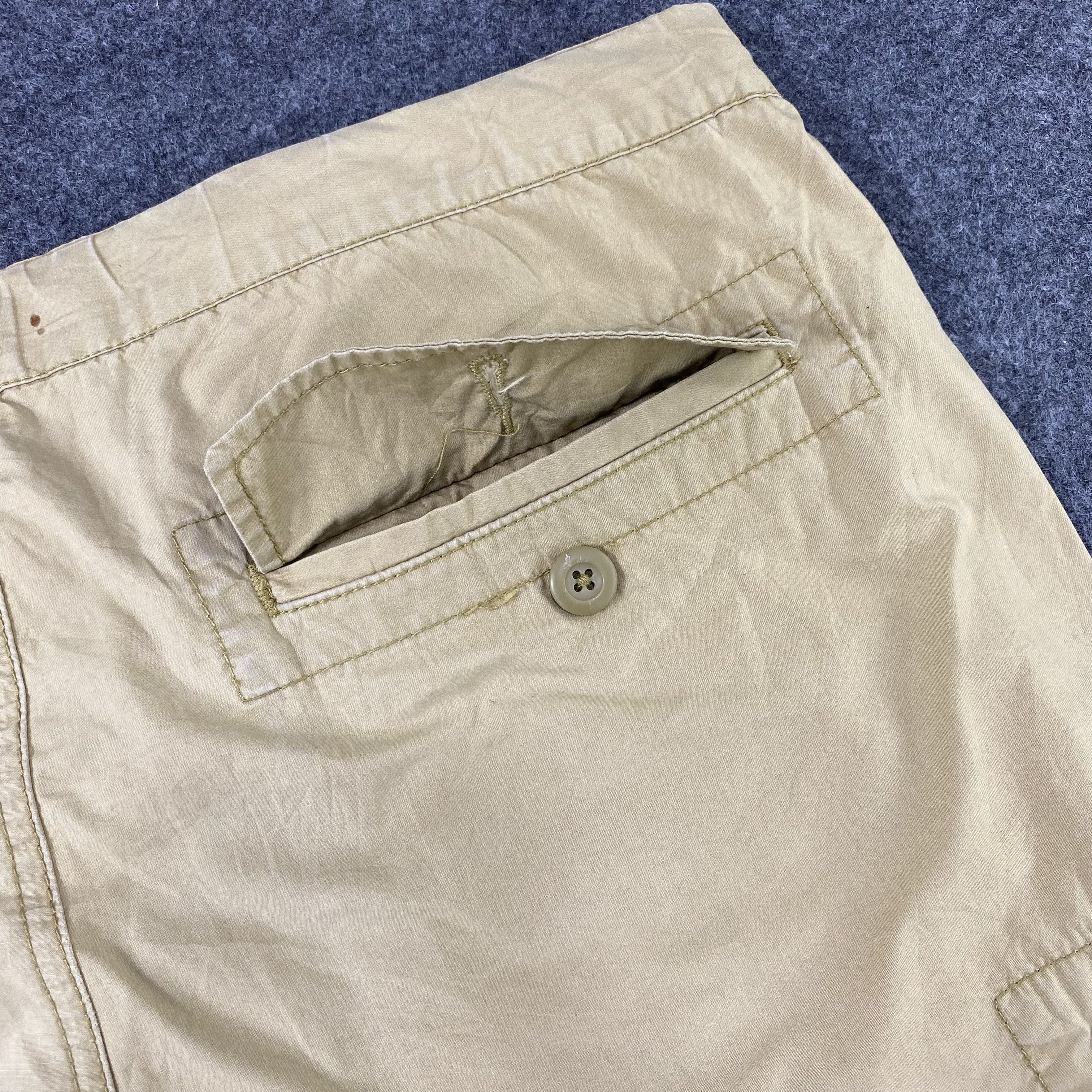 Uniqlo UNIQLO Drawstring Bondage Multipocket Cargo Short Pant-C051 Size US 38 / EU 54 - 12 Thumbnail
