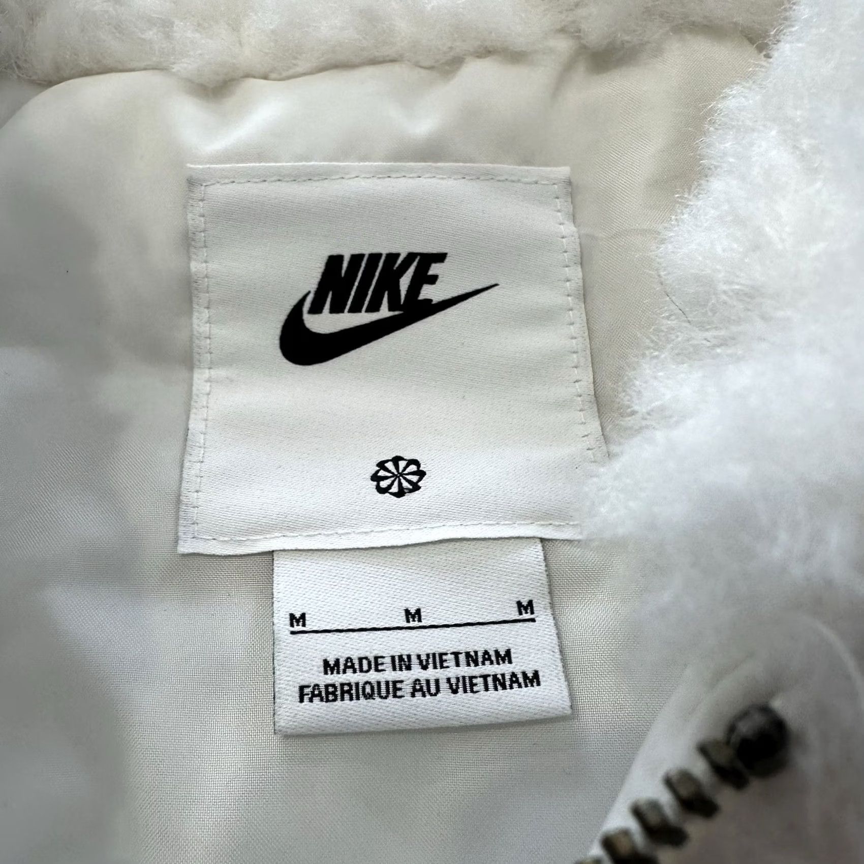 Nike Nike Sportswear Essential Jacket Womens M White Short Sleeve? Size M / US 6-8 / IT 42-44 - 6 Thumbnail