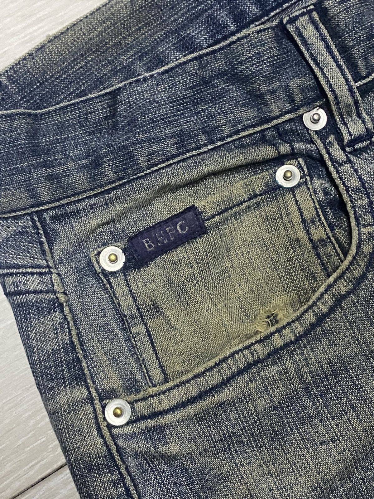 Beverly Hills Polo Club Vintage Beverly Hills Polo Club Mud Wash Loose Jeans Size US 30 / EU 46 - 7 Thumbnail