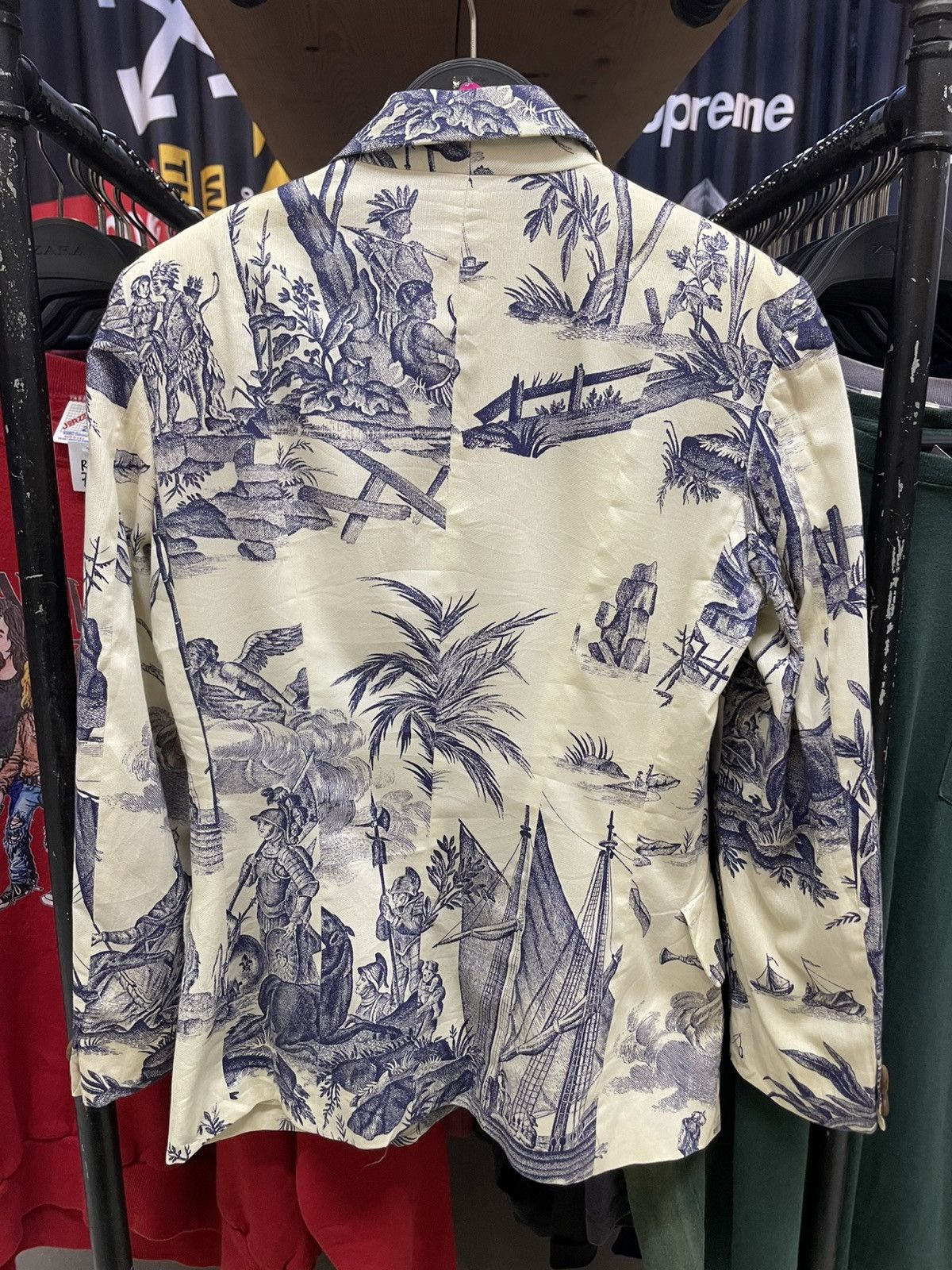 Valentino × Vintage Valentino Oliver Full Print Blazer Size S / US 4 / IT 40 - 6 Thumbnail
