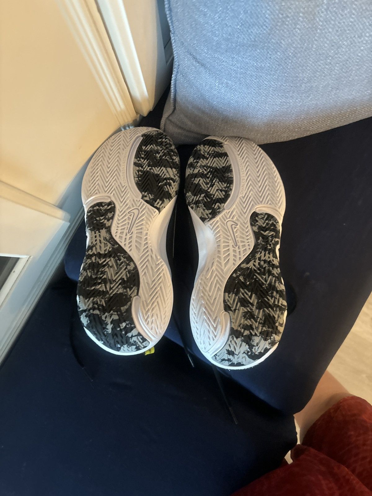 Nike Giannis Immortality 2 New No Box ‘Black White’ 6.5Y GS Size US 6.5 / EU 39-40 - 5 Thumbnail