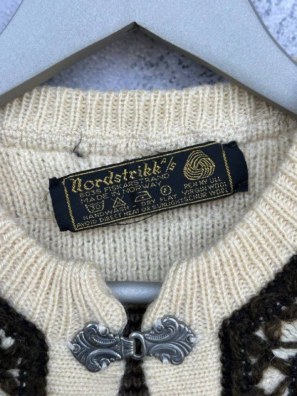 Vintage Nordstrikk Norway Wool Cardigan Pewter Clasp Nordic Isle Size M / US 6-8 / IT 42-44 - 13 Thumbnail