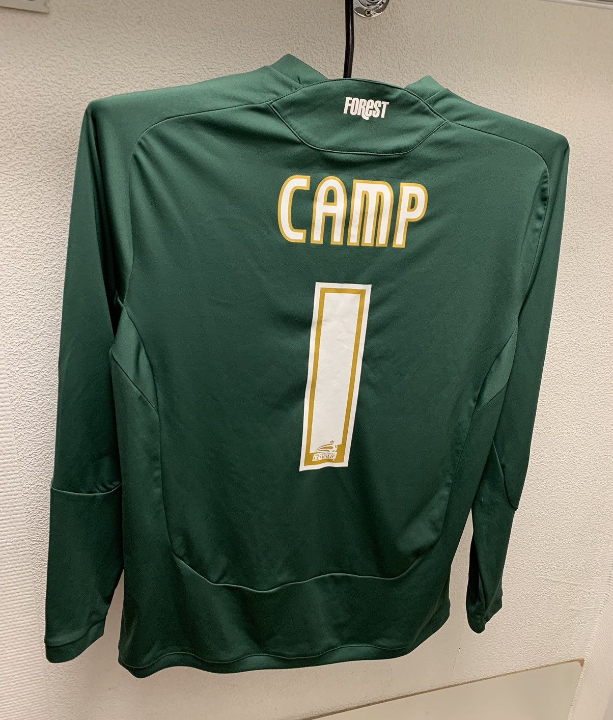 Umbro Nottingham forest umbro Camp 1 goalkeeper jersey S-M sz Size US M / EU 48-50 / 2 - 2 Thumbnail