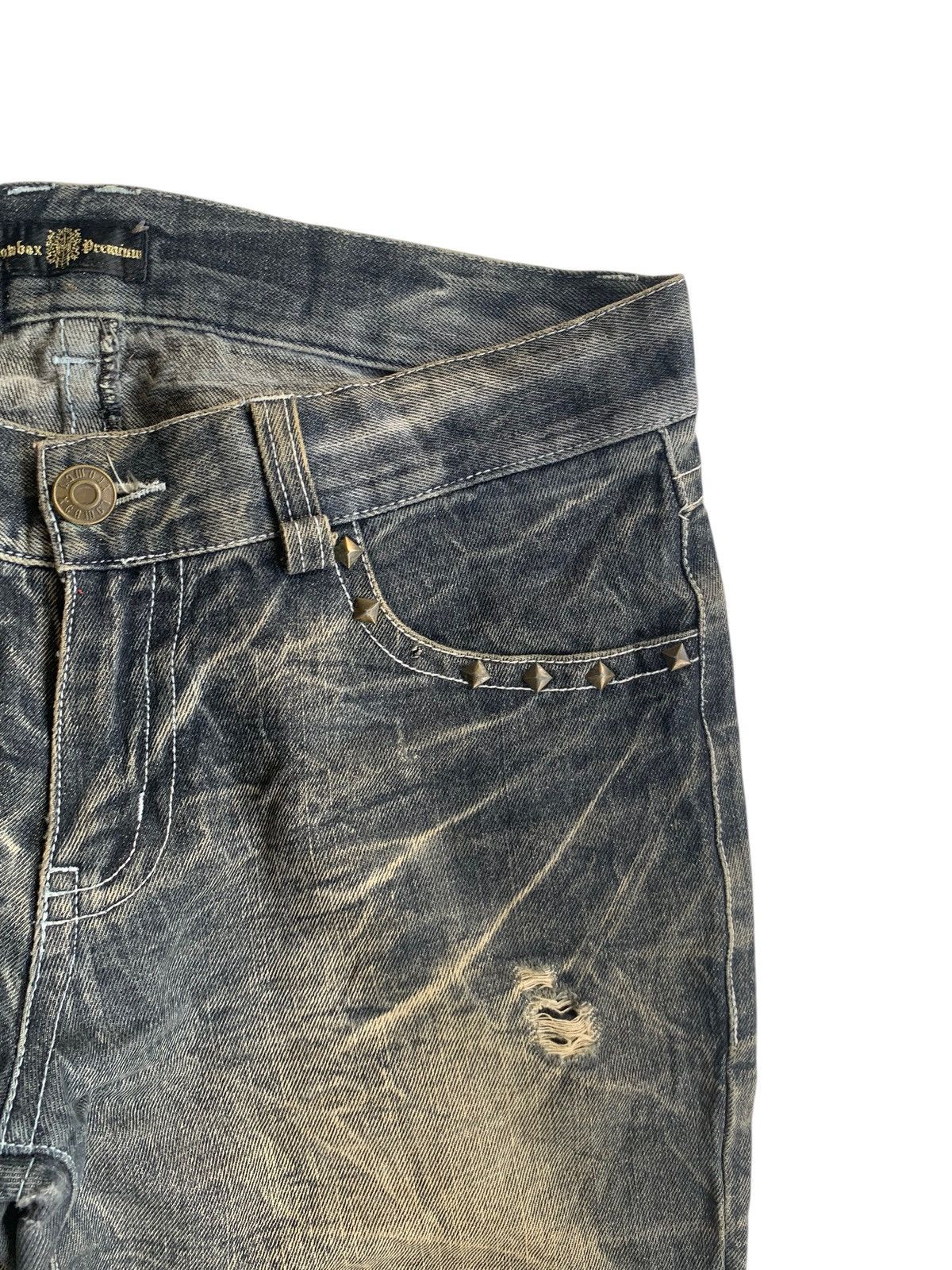 LOWBOX FLARE💥 LOMBOX RUSTY JAPANESE PUNK DISTRESSED DENIM☠️🎌 Size US 33 - 12 Thumbnail