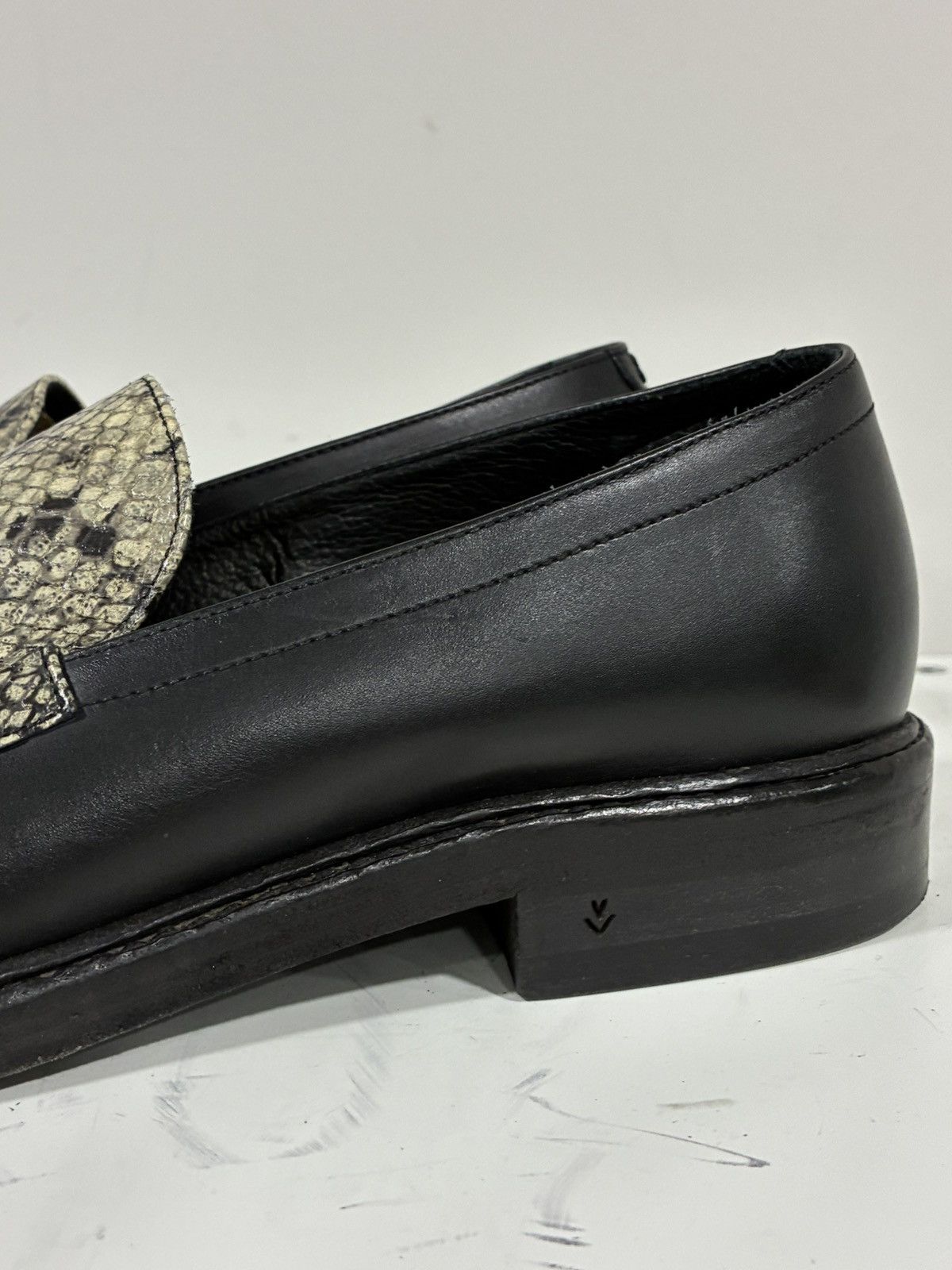 John Varvatos Leather Loafer with Python EU 43.5 USA 10.5 Size US 10.5 / EU 43-44 - 7 Thumbnail